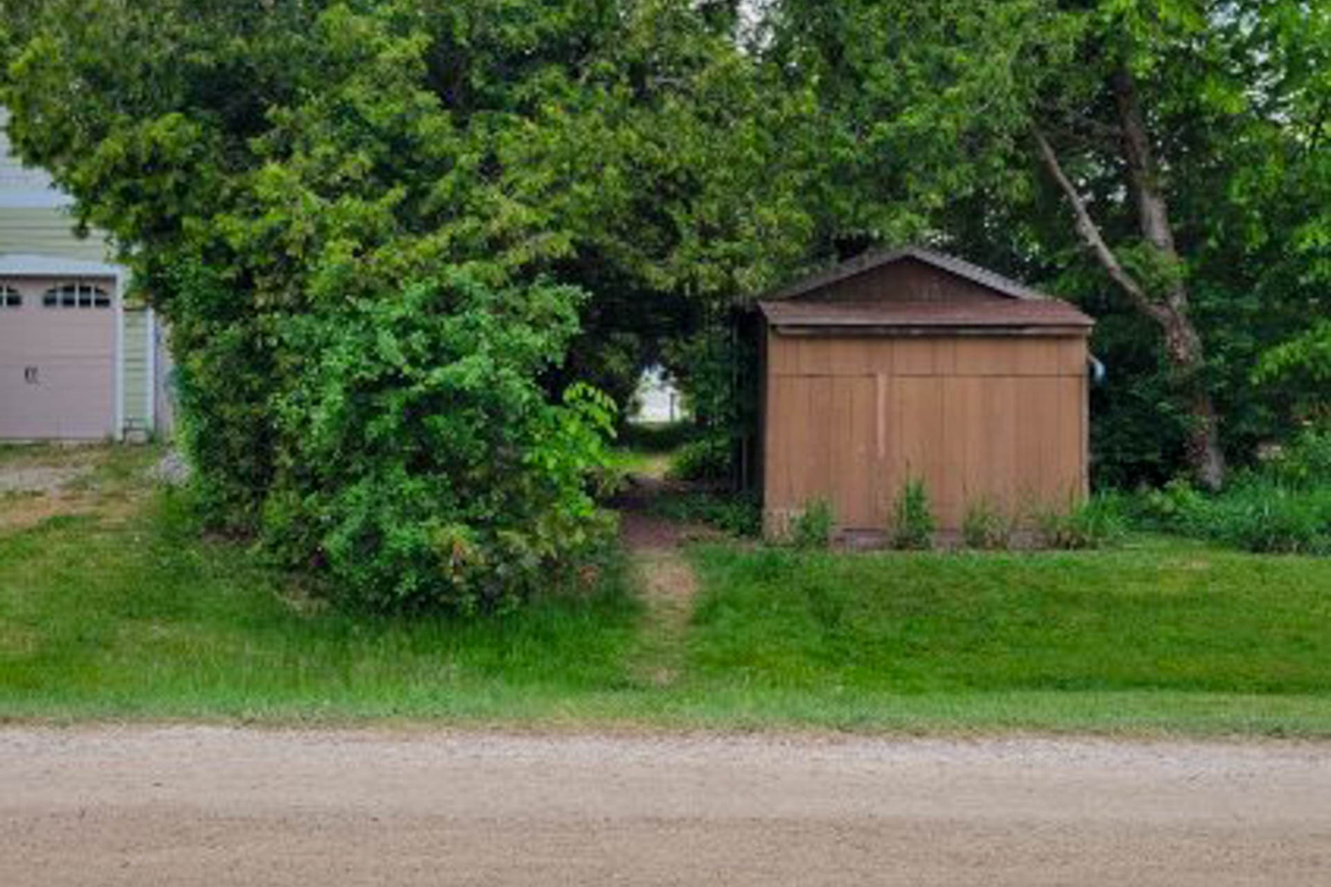 Public access way directly across the road.