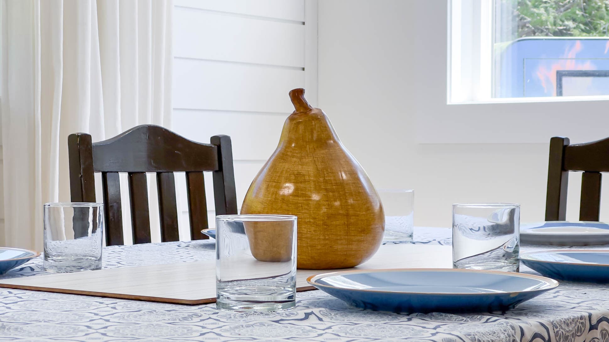 Gather, dine, and create memories.