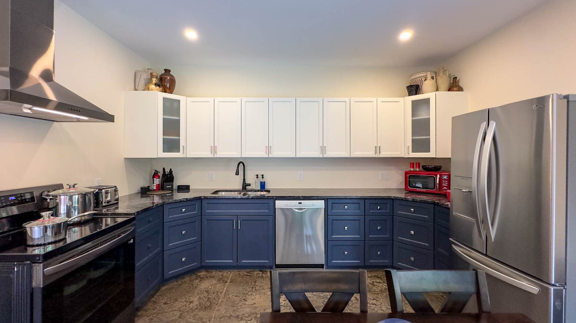 Sleek, stylish, and ready for your culinary creations