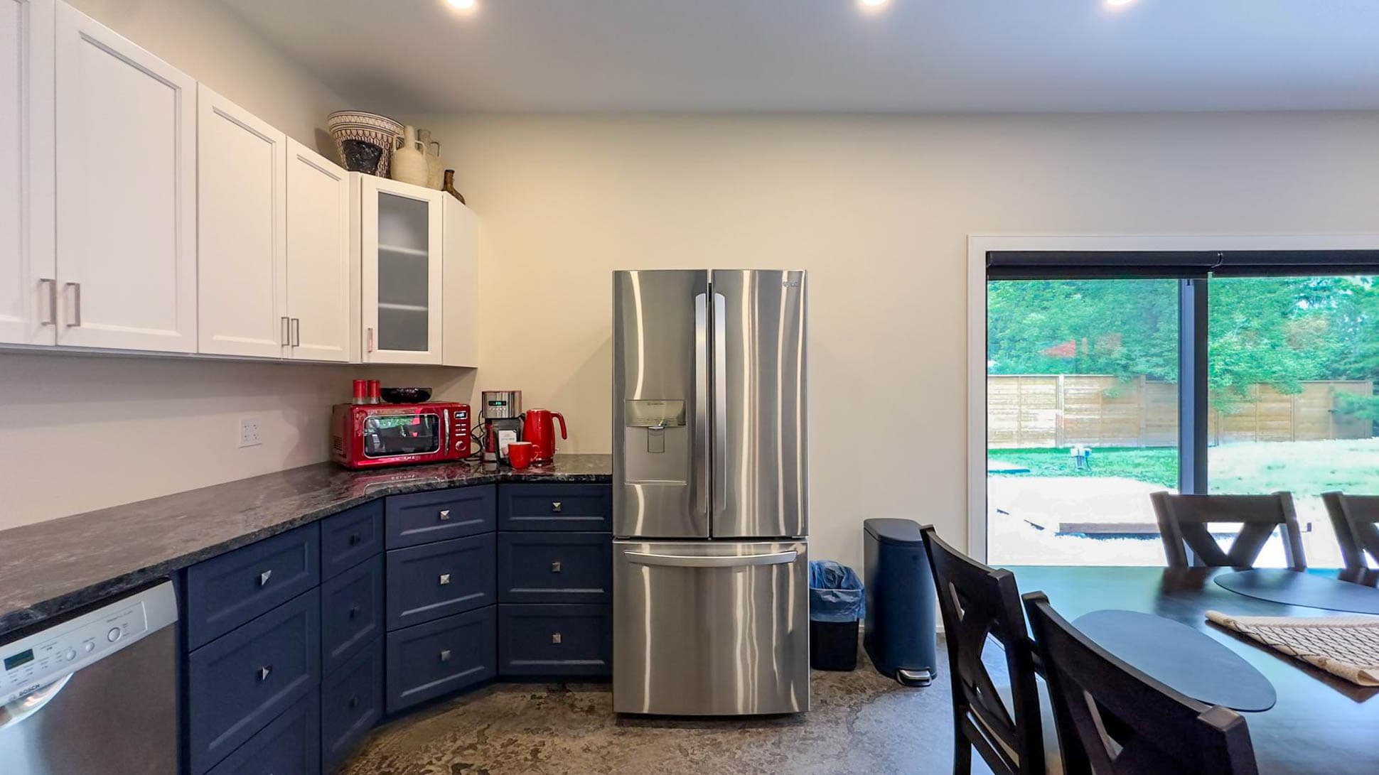 Vibrant, modern appliances