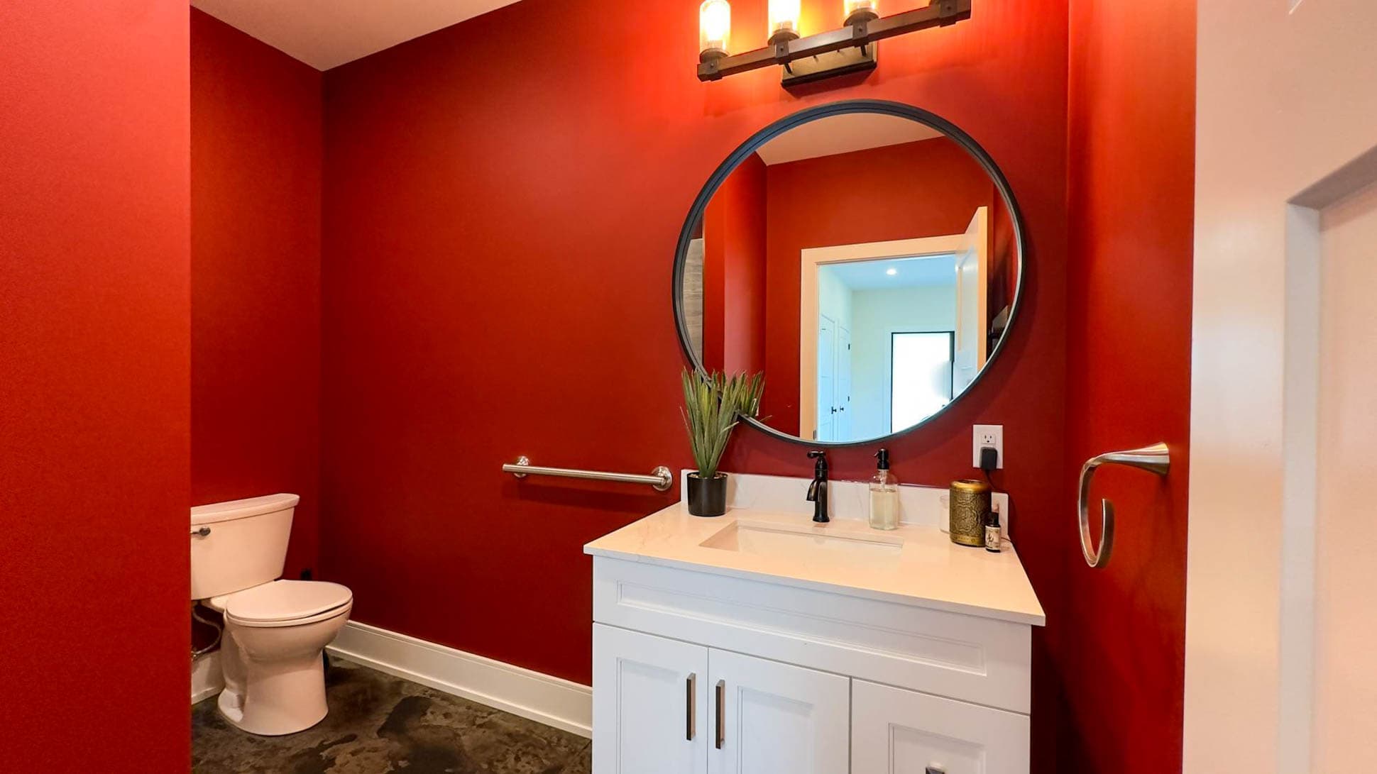 4 Piece Main Floor Bathroom