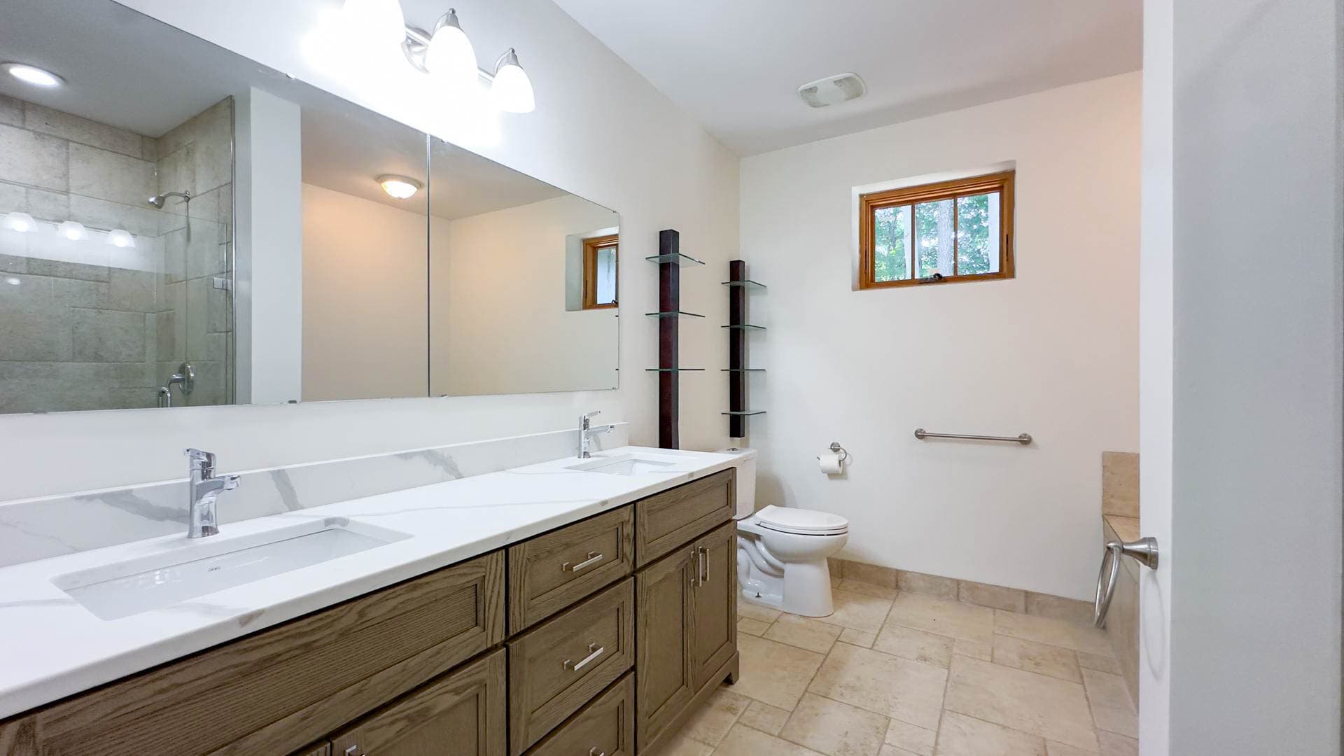 4 Piece Ensuite Bathroom