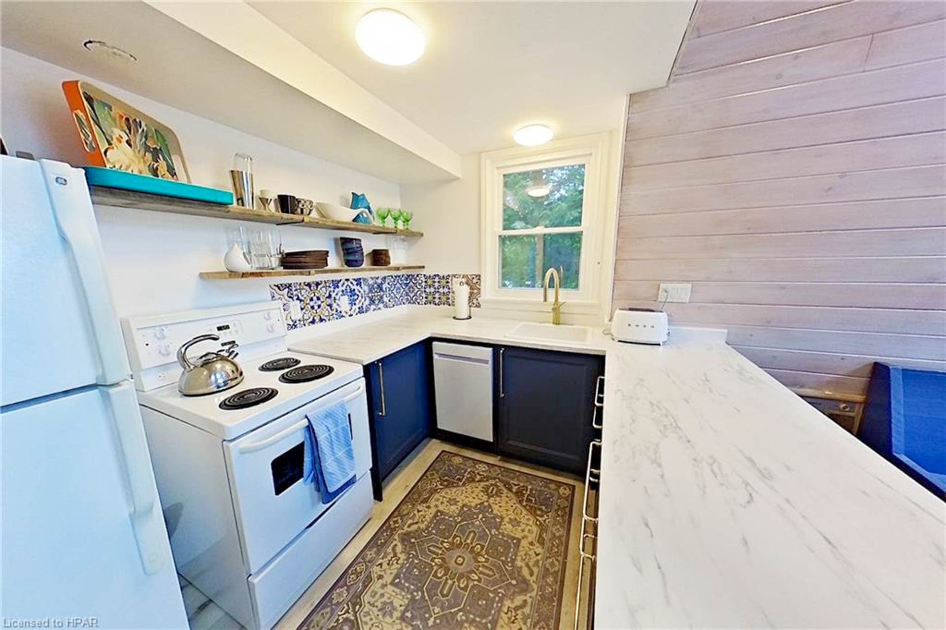 Bright and airy kitchen