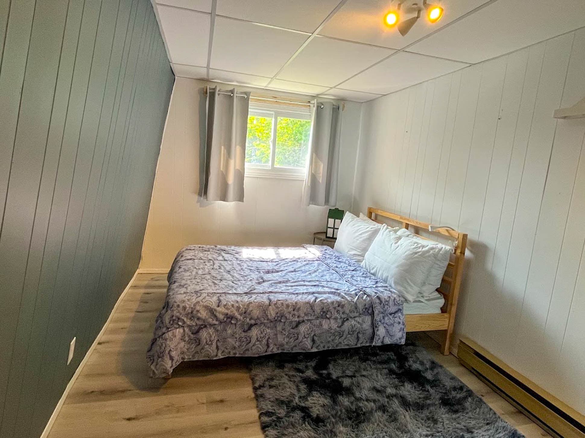 Upstairs Bedroom 3 with Double Bed