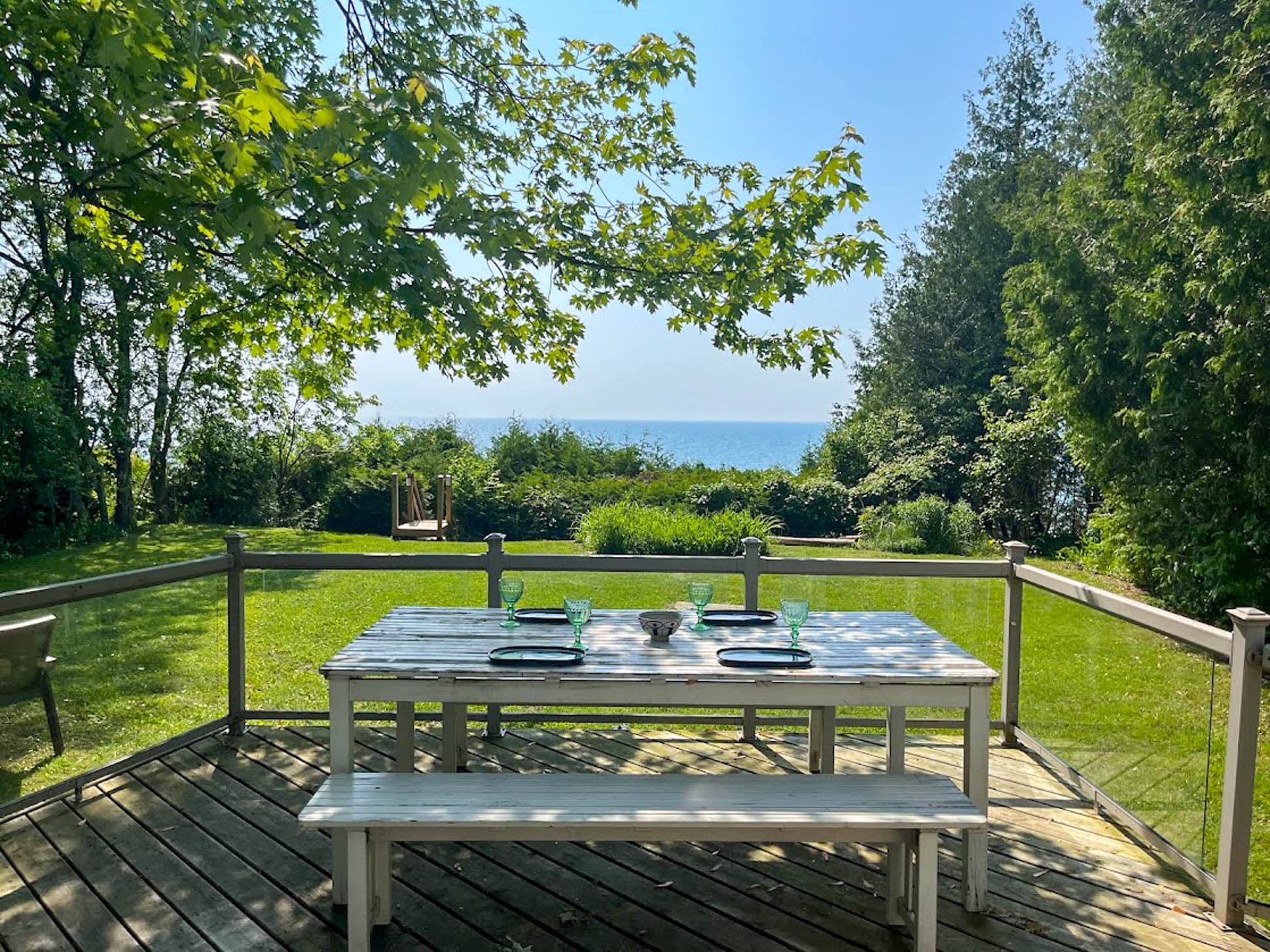 Tables set, pour the wine