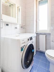 Free Washer Dryer in Secondary Bathroom
