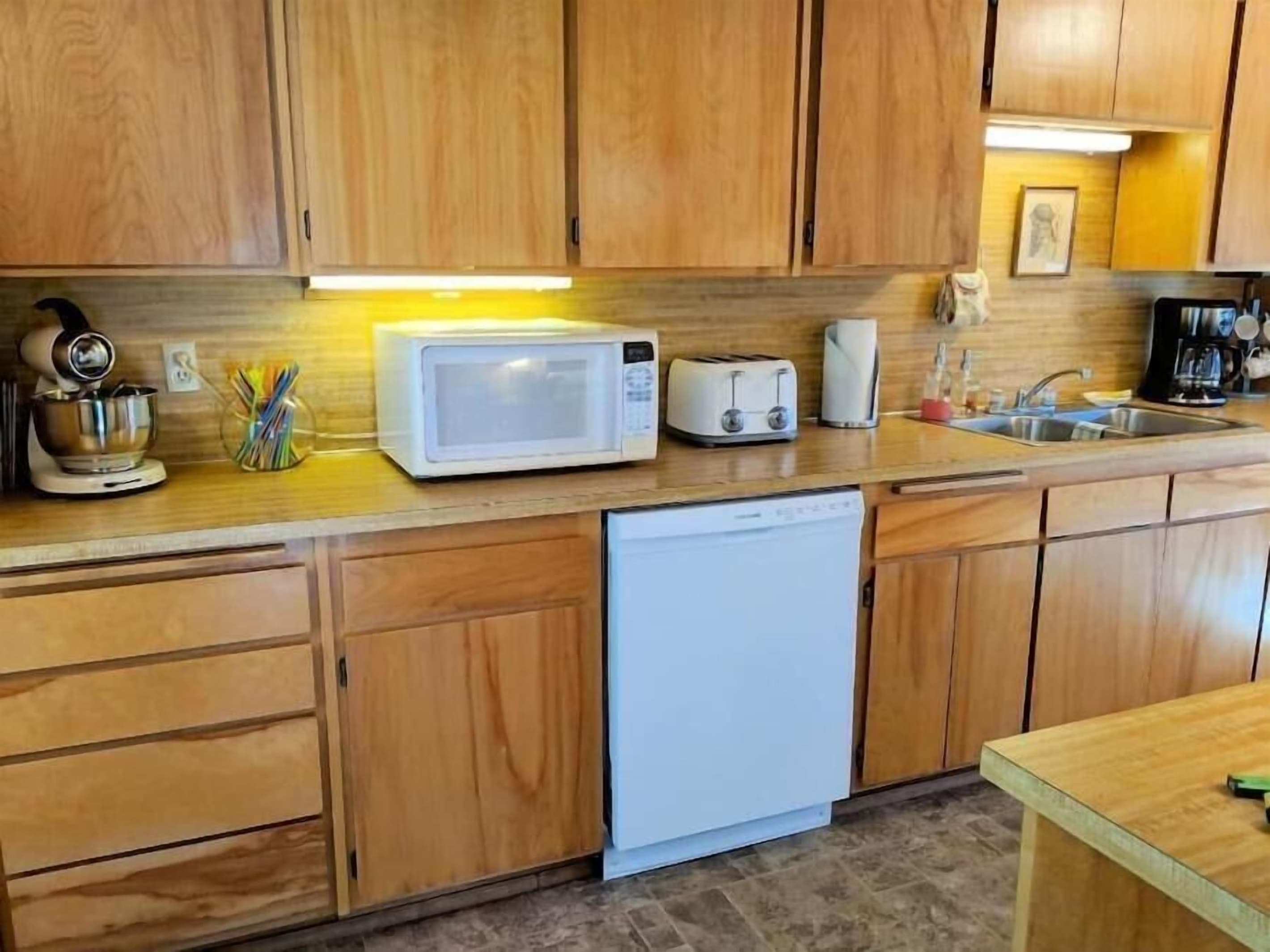 full galley kitchen