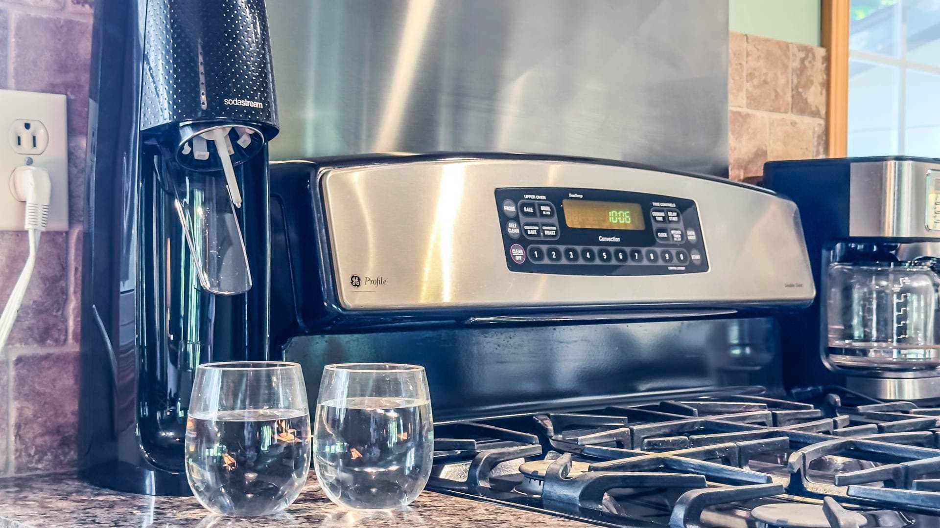 Bubbly refreshments at the press of a button with the Soda Stream