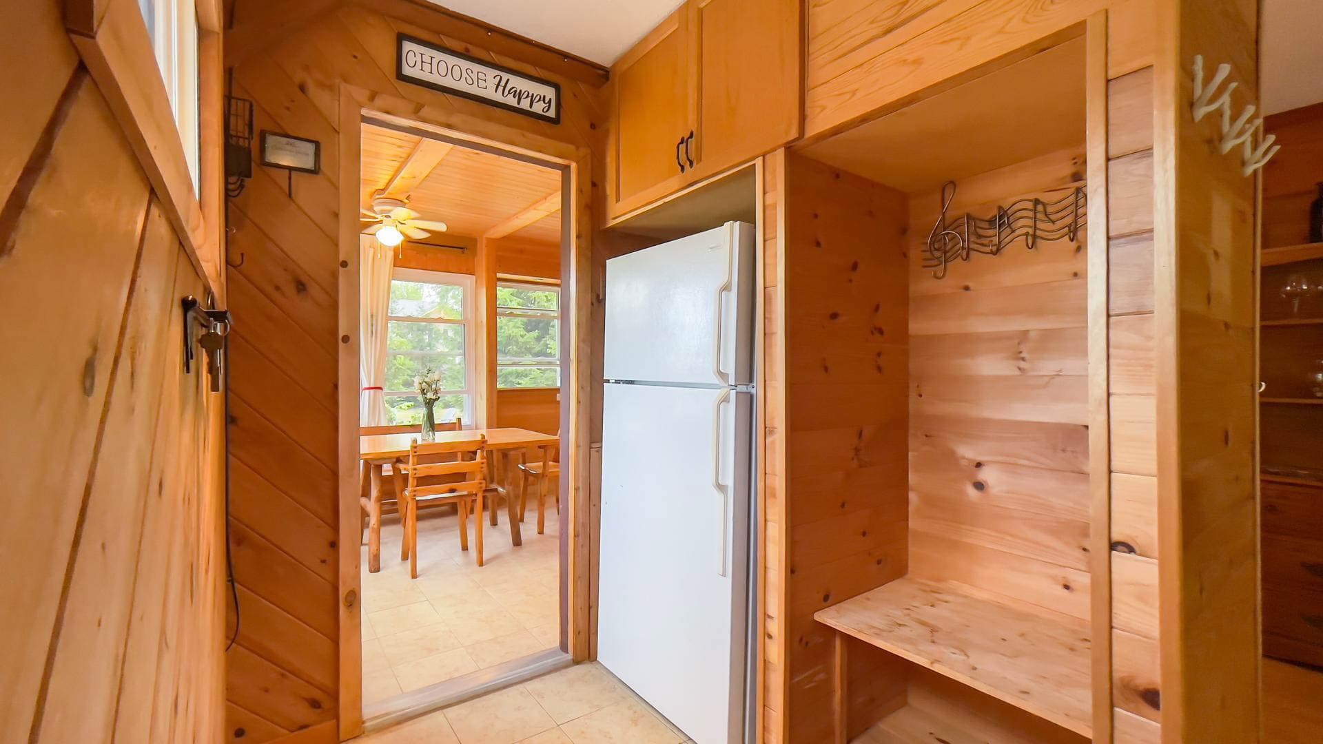 Great spot for storage