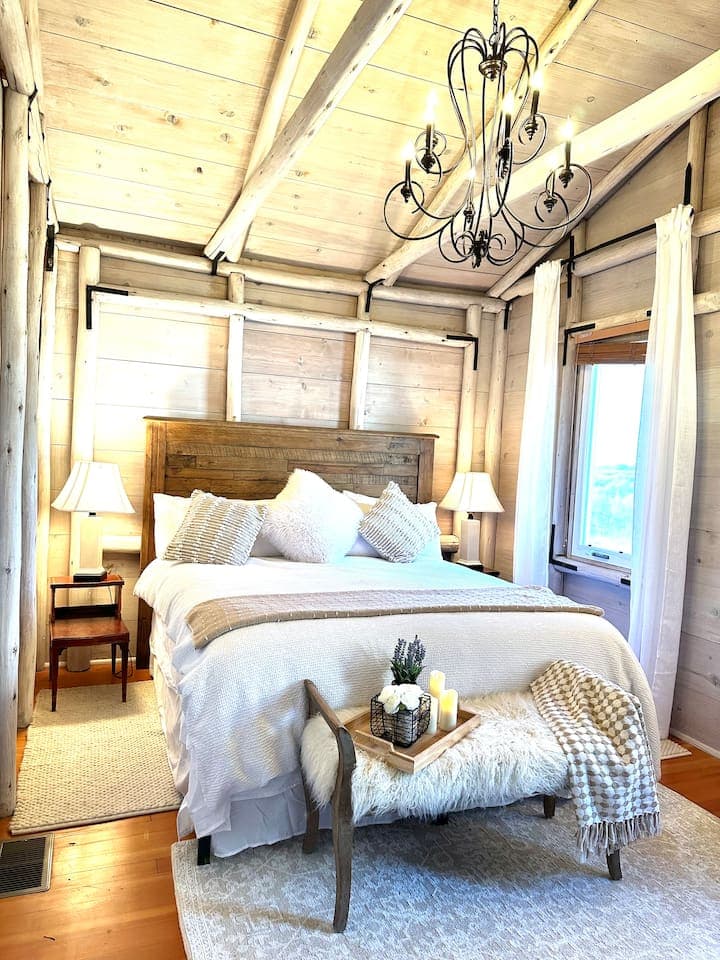 **Lake and Sand Dunes views** from the bedroom windows. Between the cottage charm, the fresh coastal air and sound of waves crashing, you'll be serenaded to sleep.  Enjoy the serenity and leave the stress behind.  