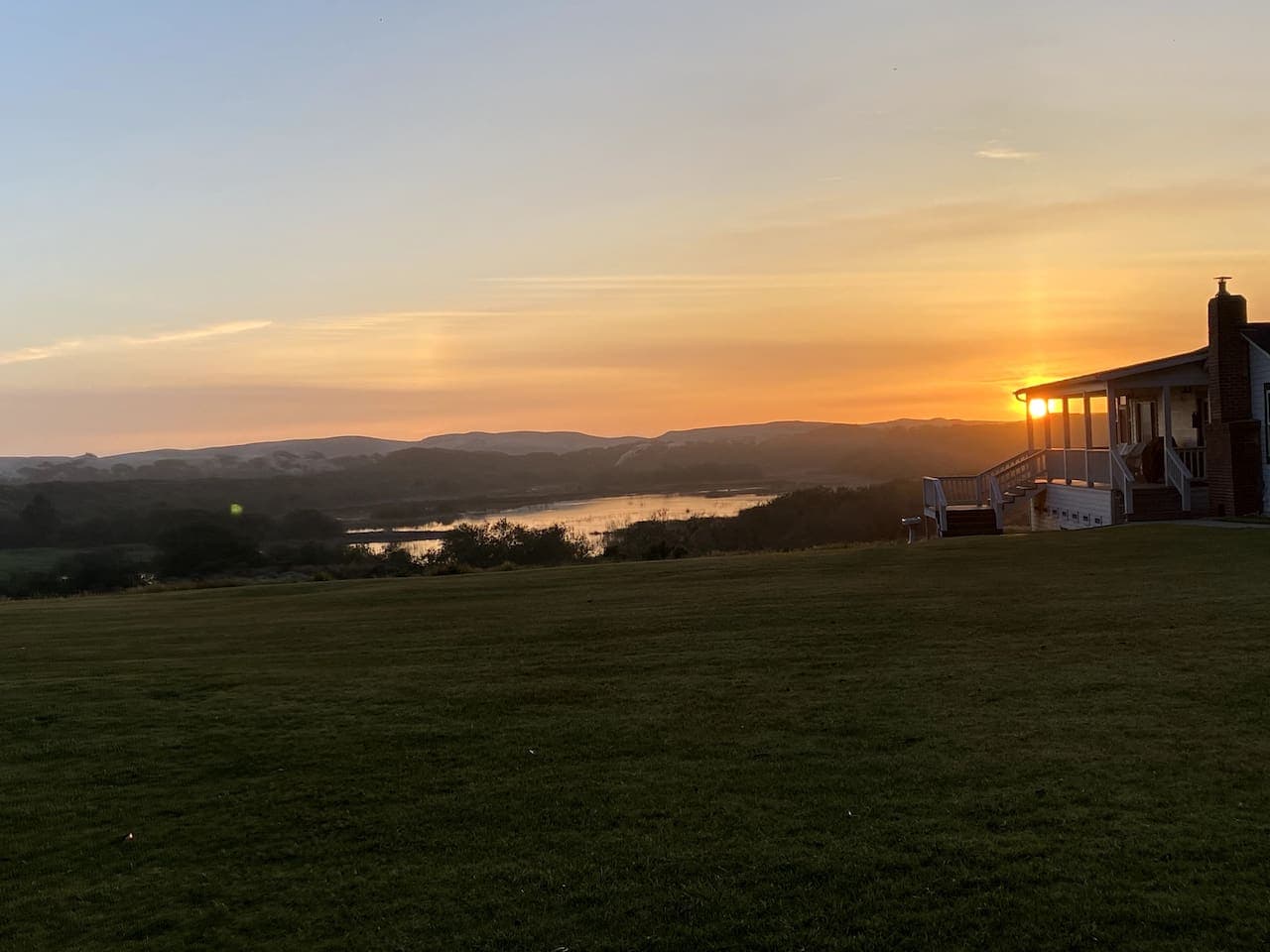 Mother Nature delivers epic sunsets with your dinner! Enjoy!