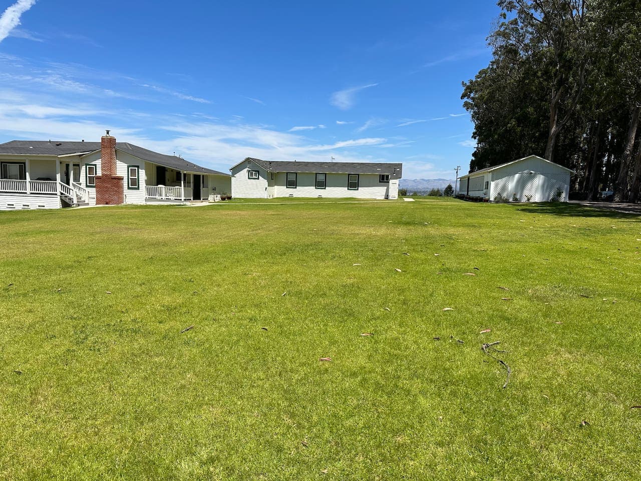 You'll have a very picturesque and expansive lawn area to play on during your stay. There's no noise, no traffic other than the occasional 4 legged kind.  Plenty of room for a soccer match or football game or one of the many lawn games provided.