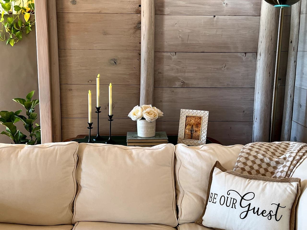 *****Newly Renovated Living Room!!!!  Cozy vibes in this Cottage Living Room ❤️ Snuggle up and get comfy while you relax and reflect on the history of the property and craftsmanship of the space.  Your comfort is our top priority!  