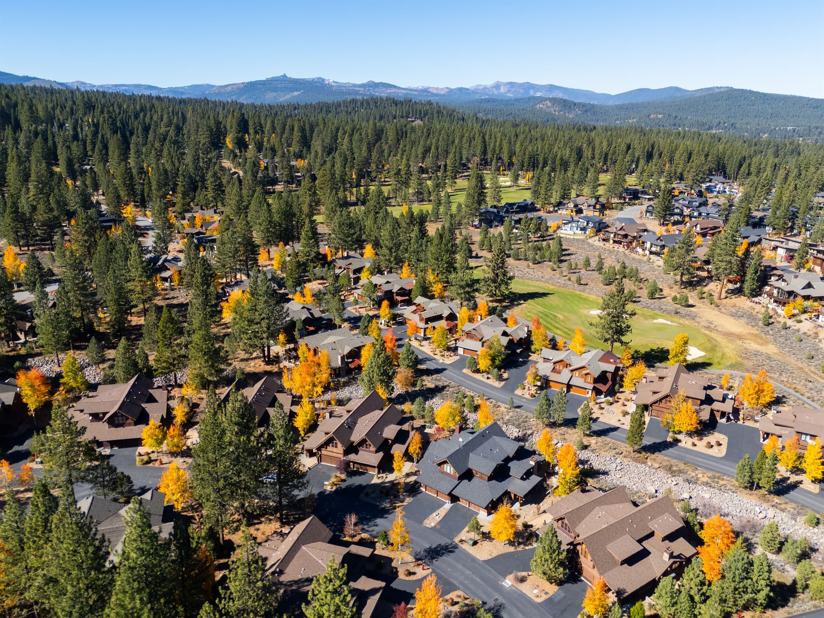 A beautiful look at the home nestled in Schaffer’s Mill, framed by the rugged beauty of Lookout Mountain at Northstar that creates a truly breathtaking backdrop.