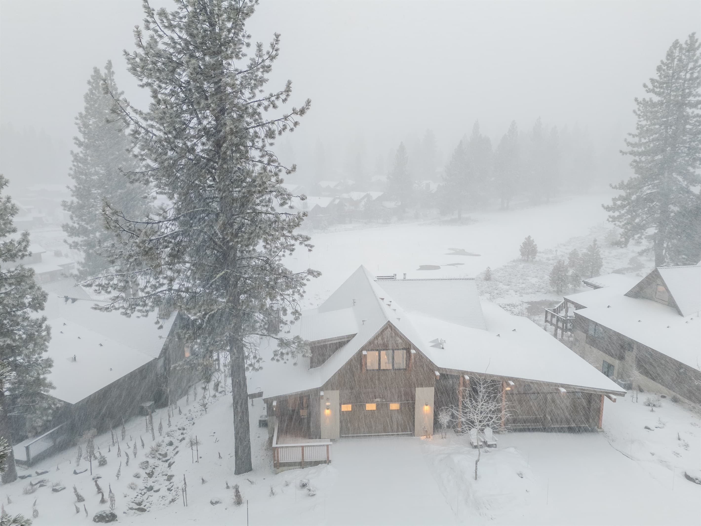 Unwind in the warmth of Lookout Retreat. After a day of adventure, relax by the gas fireplace, soaking in the cozy ambiance as you enjoy the stunning mountain views.