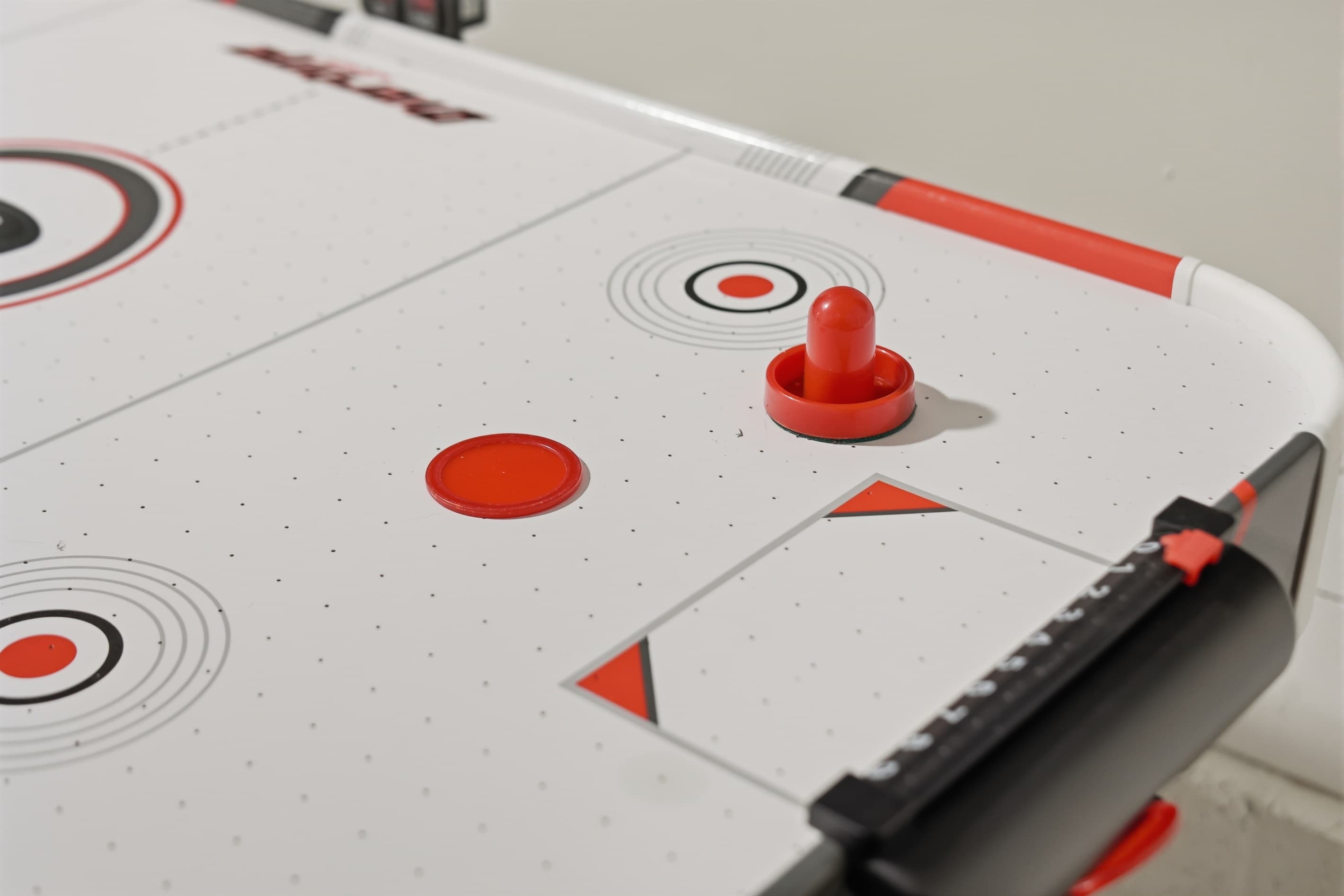 Air hockey in the game area