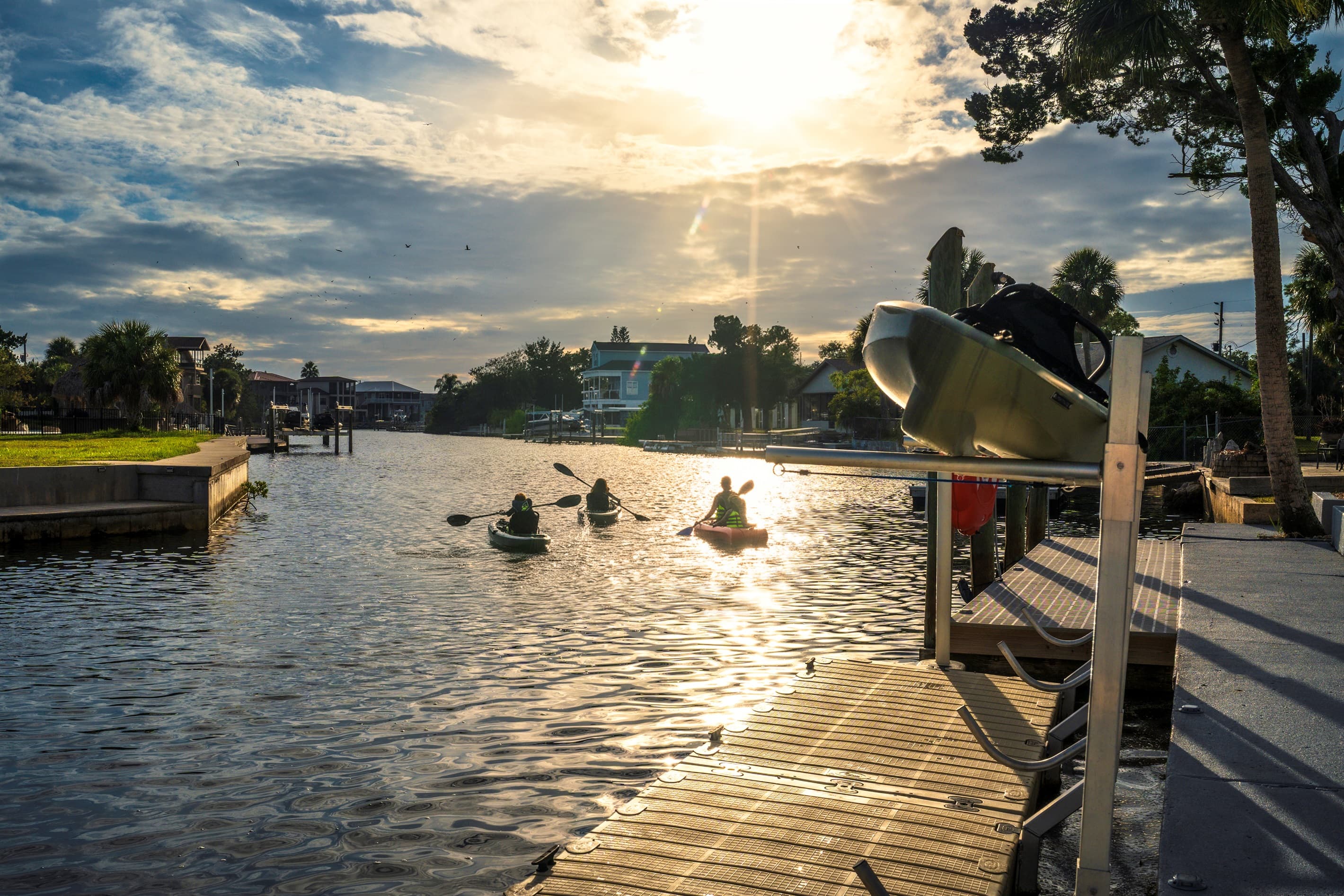 Paddle straight to the Gulf-calm canals, endless adventure.