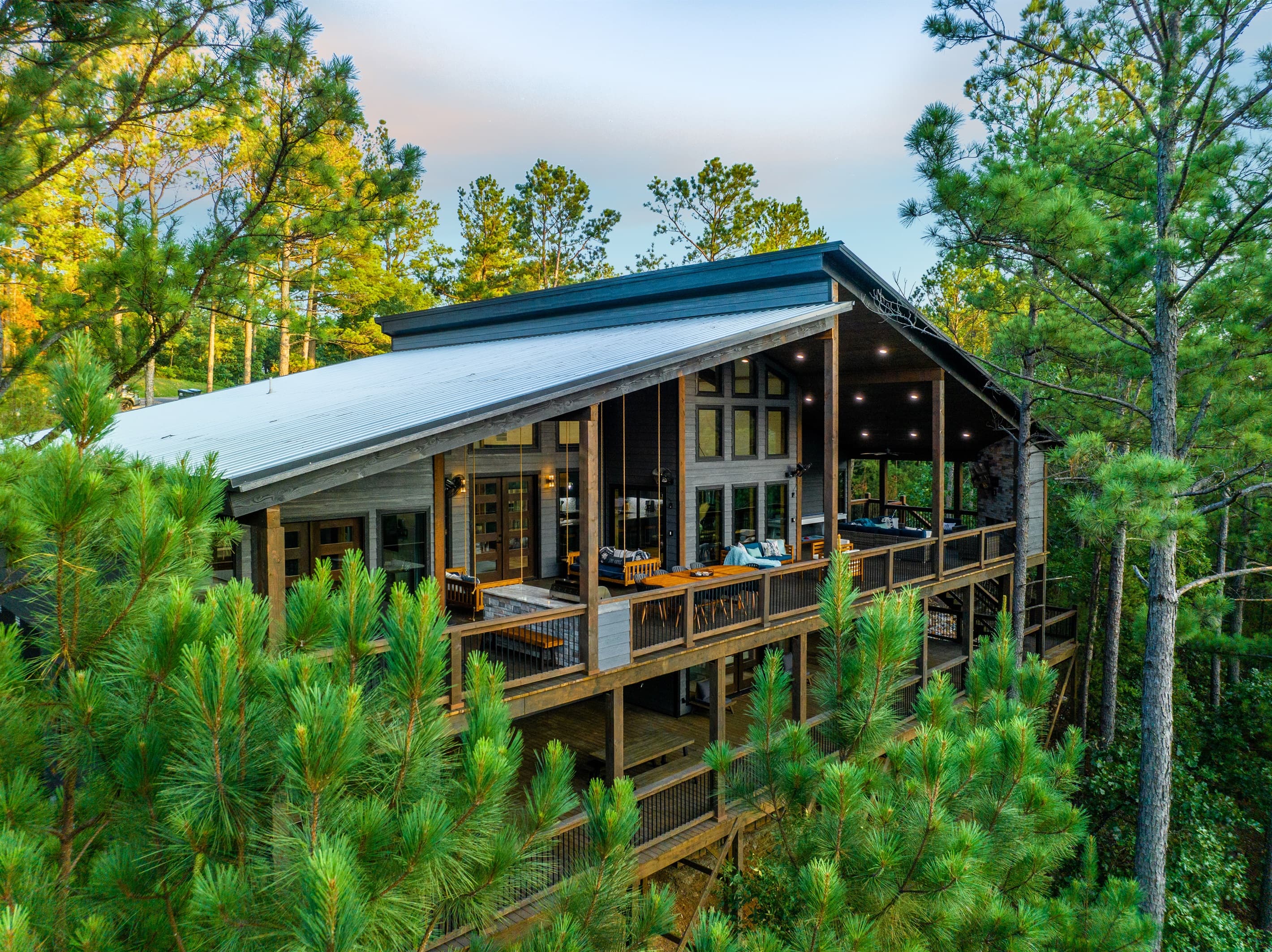 Two Large Decks Overlooking Pond.