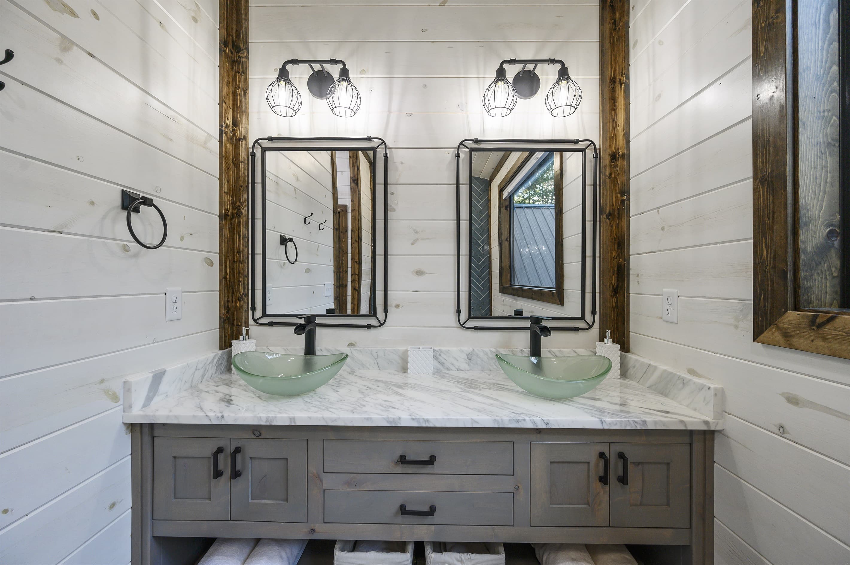 Master Bath #3 dual sinks.