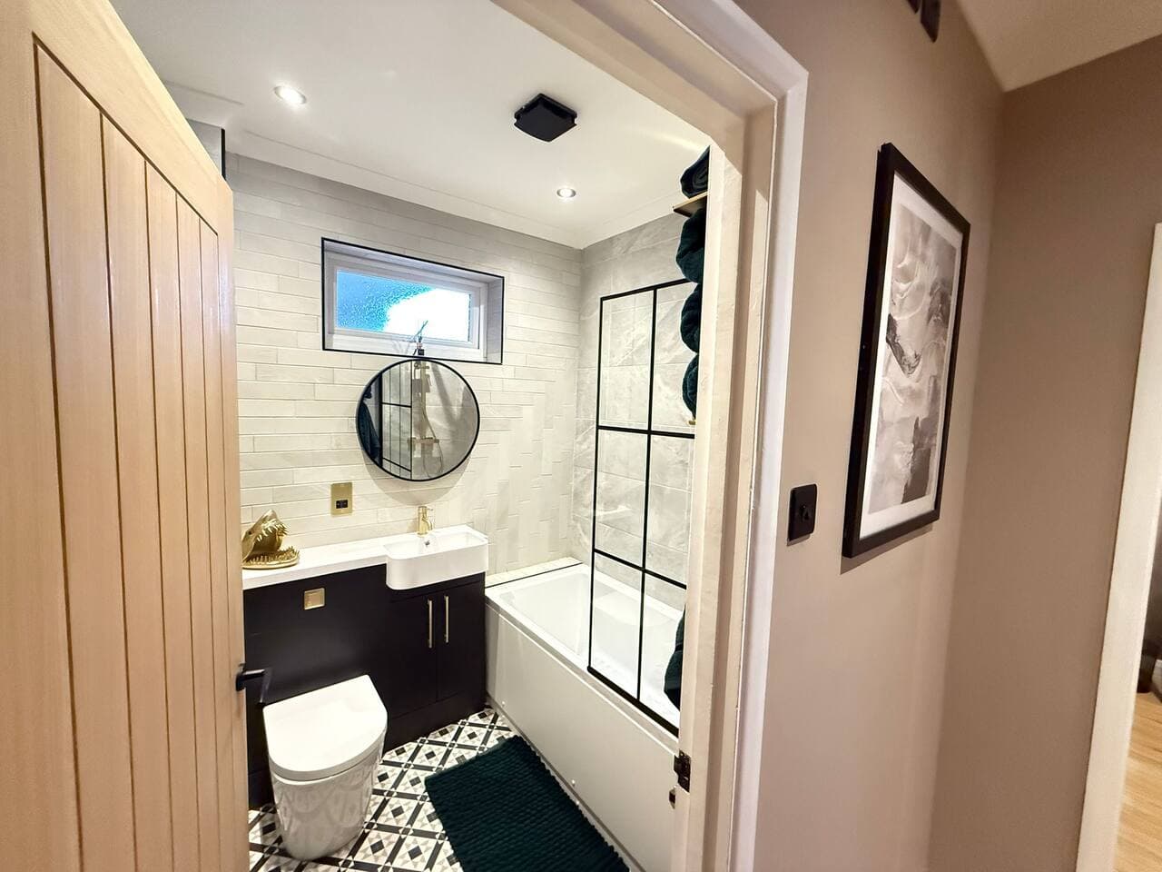 Gallery Image 6