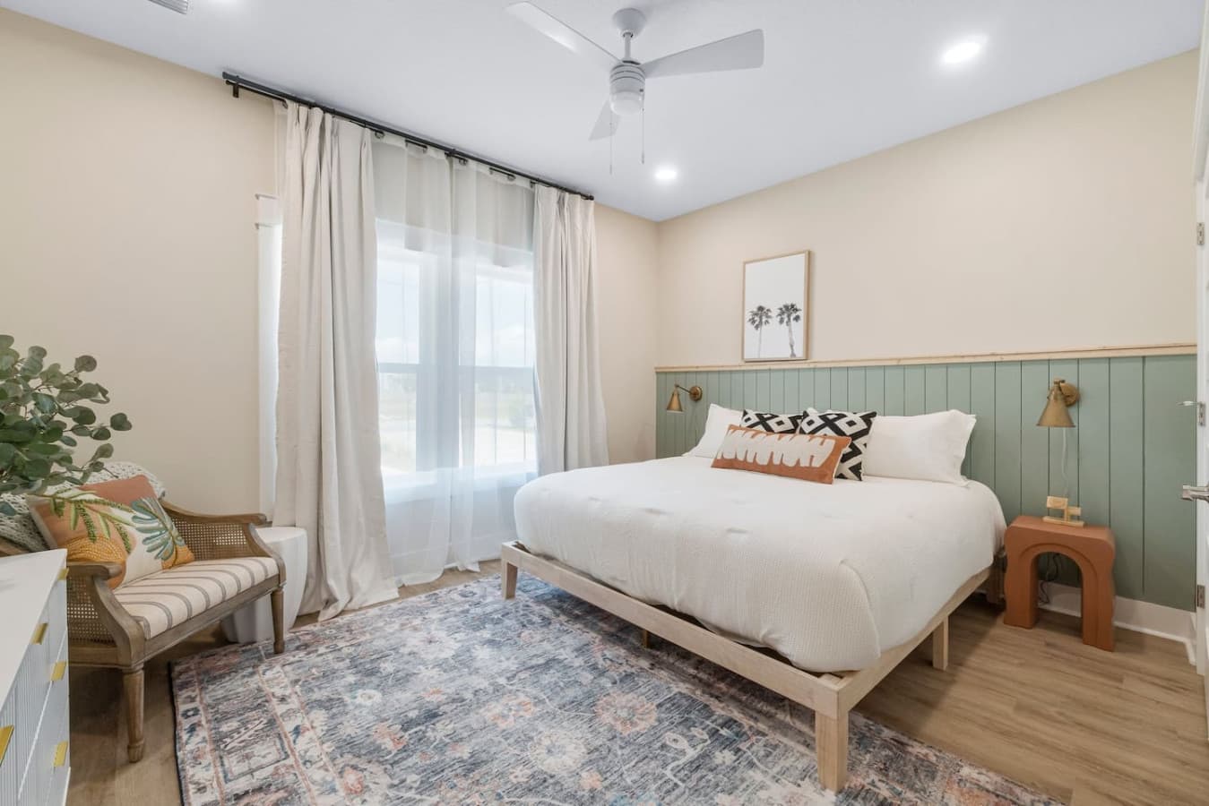 Main Level King Suite With Attached Full Bathroom/Shower