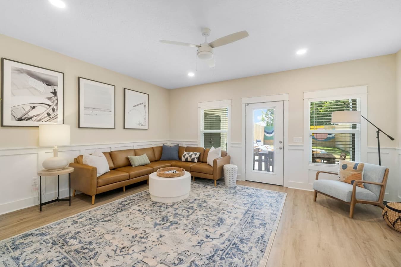 A large living space to enjoy with friends and family