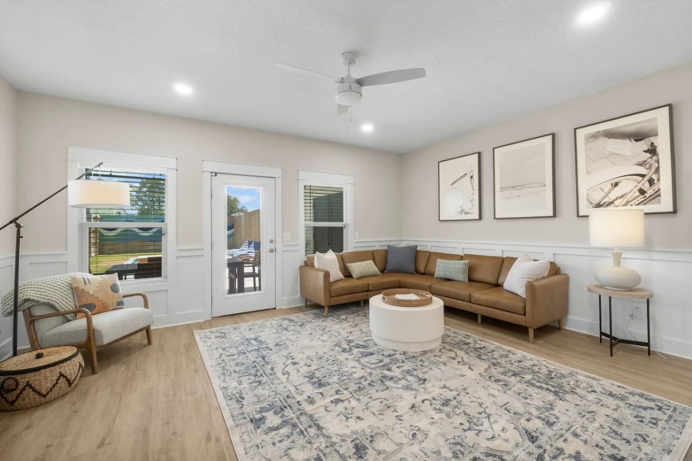A large living space to enjoy with friends and family