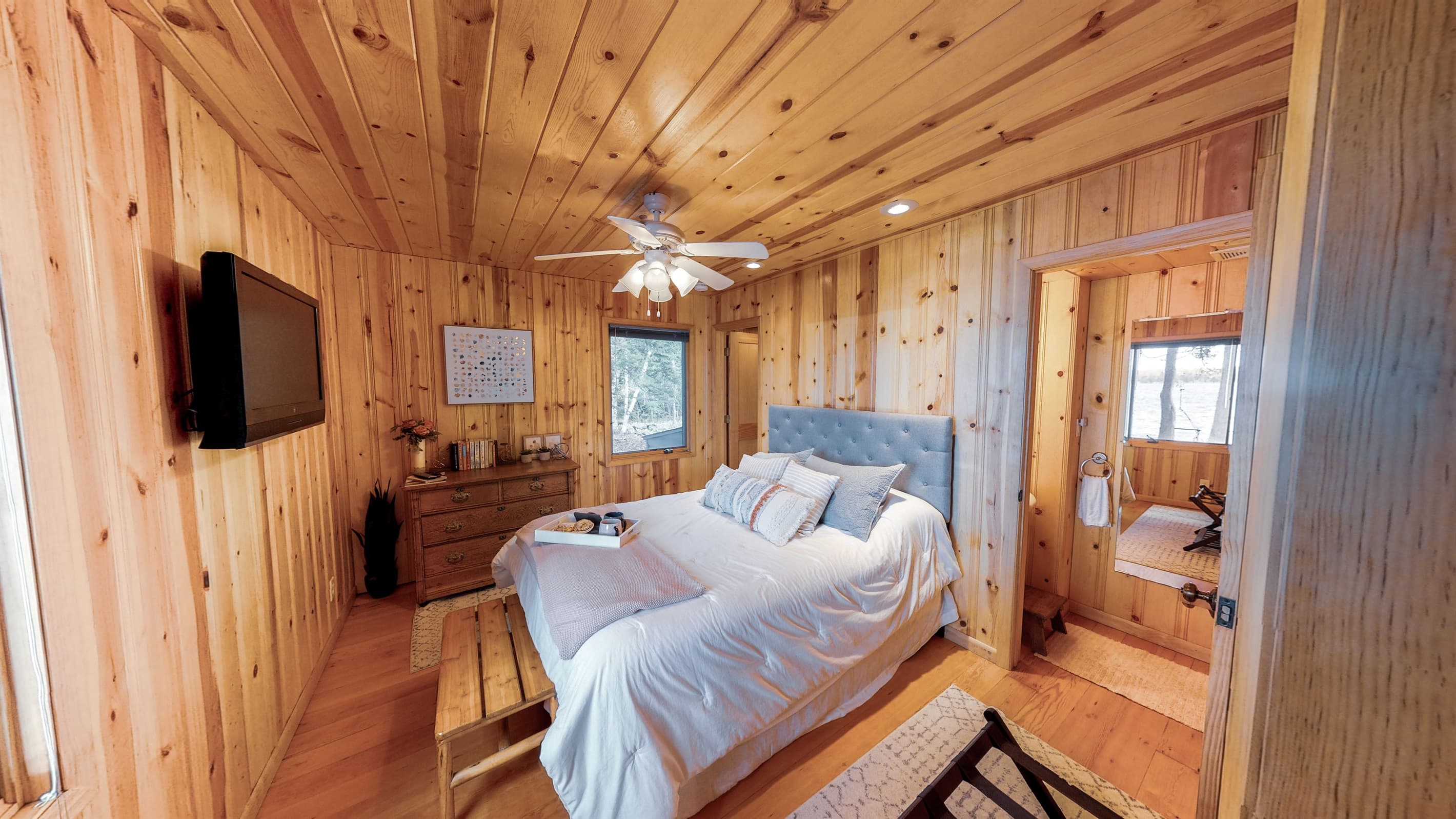 Master bedroom #2 with an en suite bathroom.