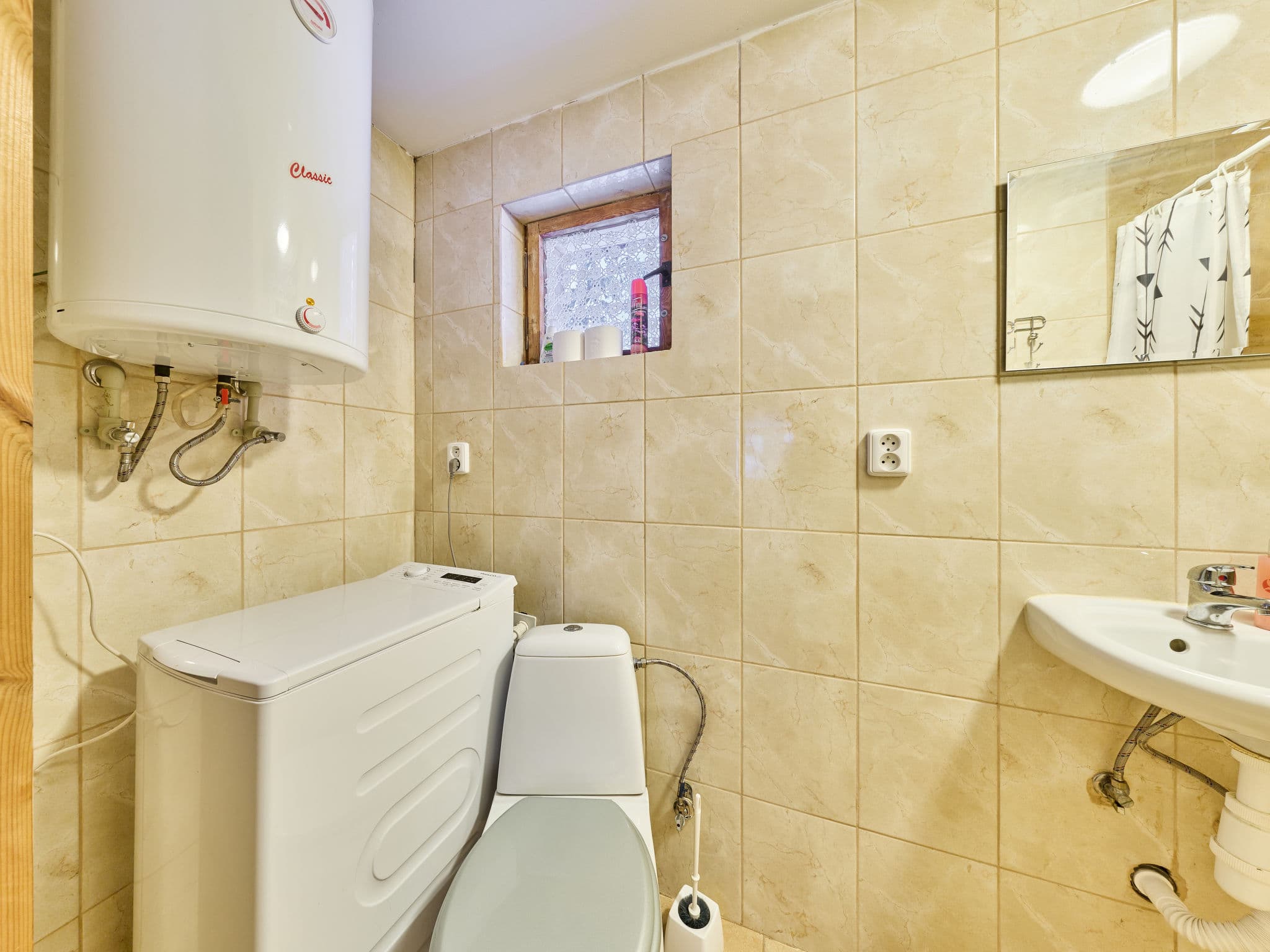 Bathroom / Wellness