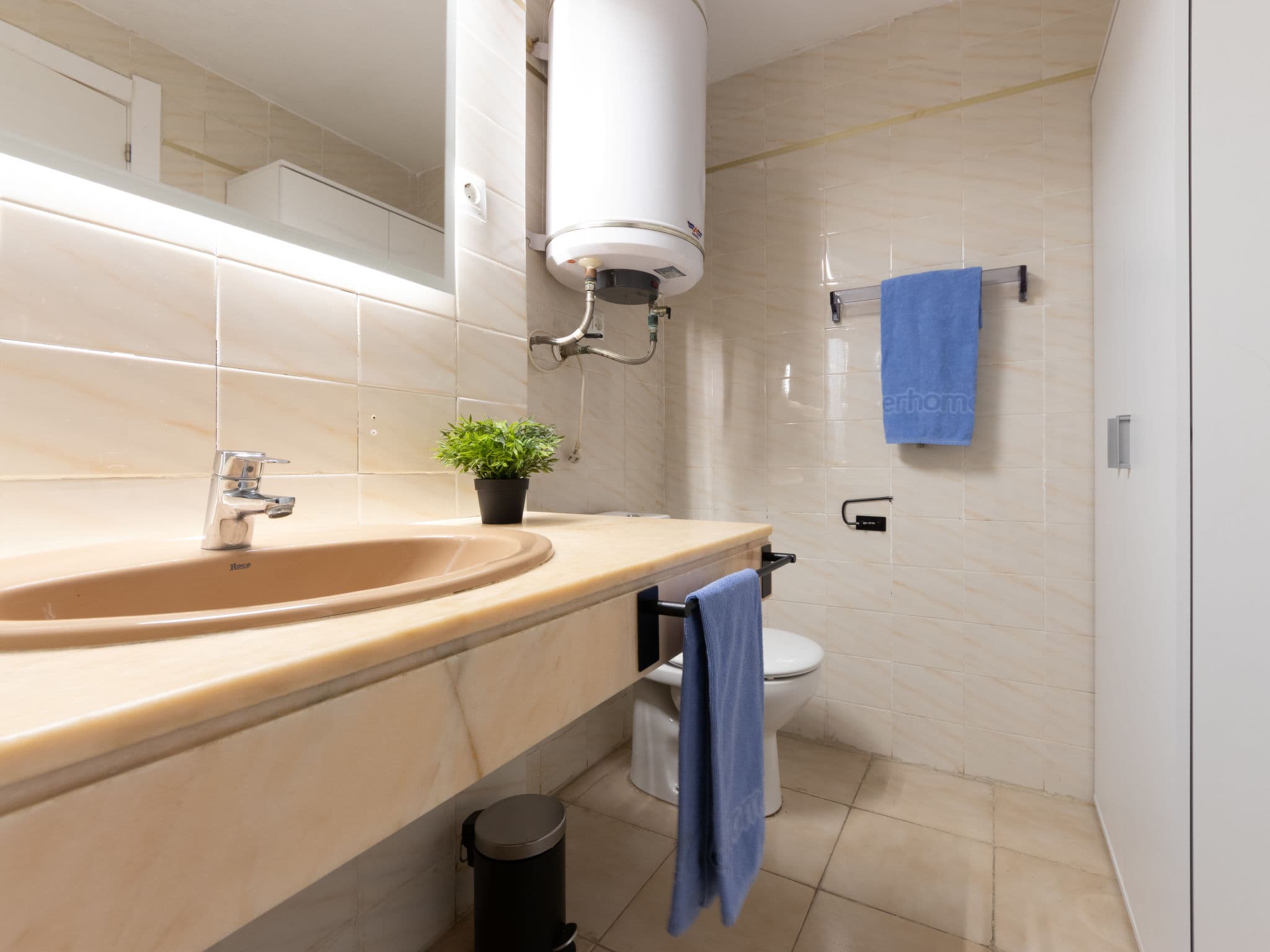Bathroom / Wellness