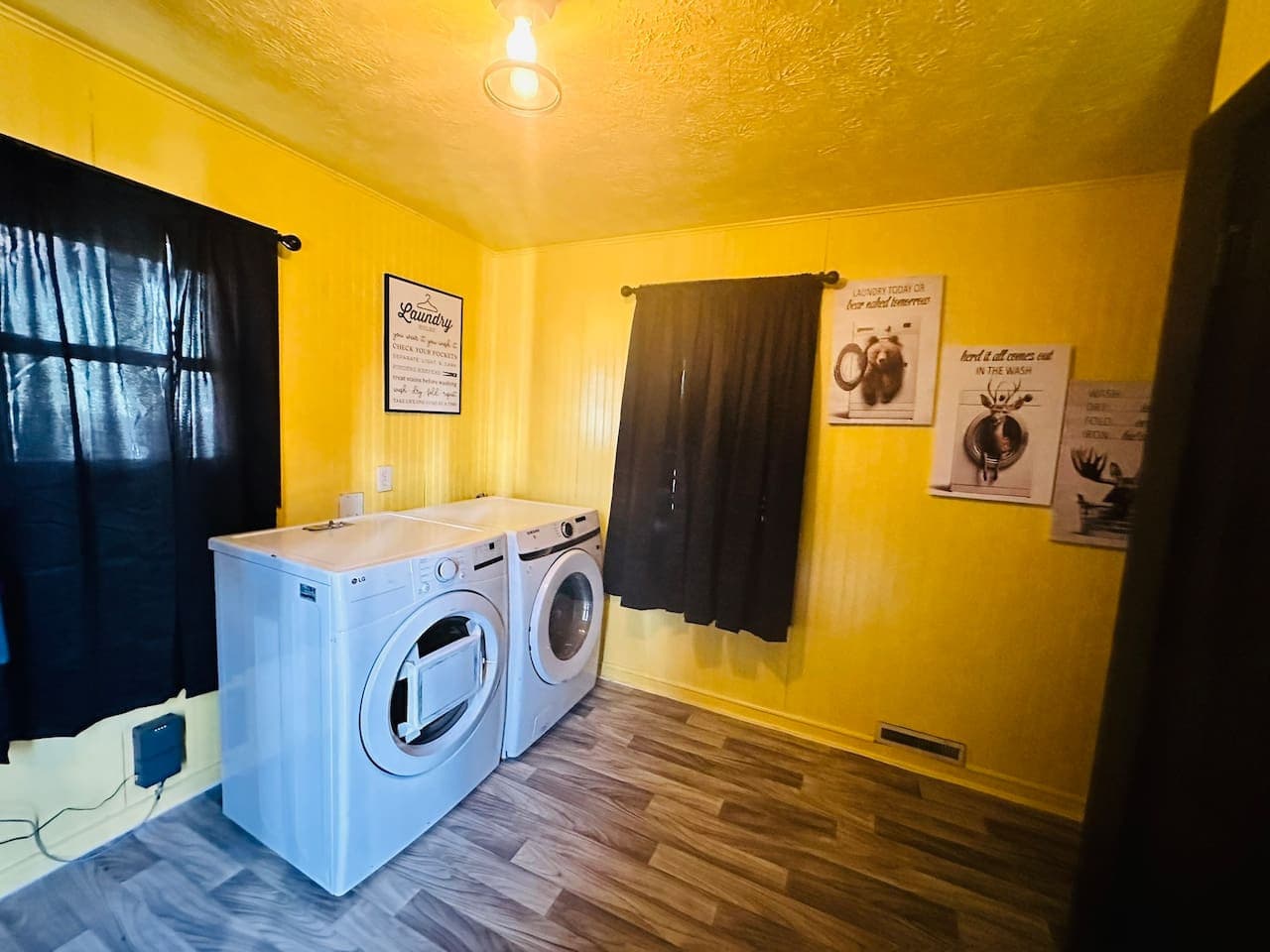Spacious laundry area