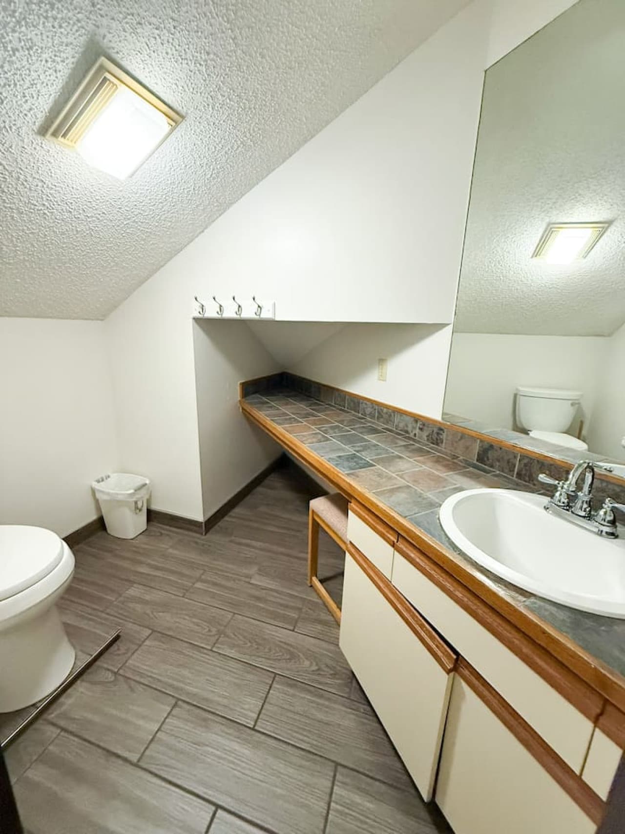"Our well-maintained bathrooms provide all the essentials for your comfort and convenience during your stay."
