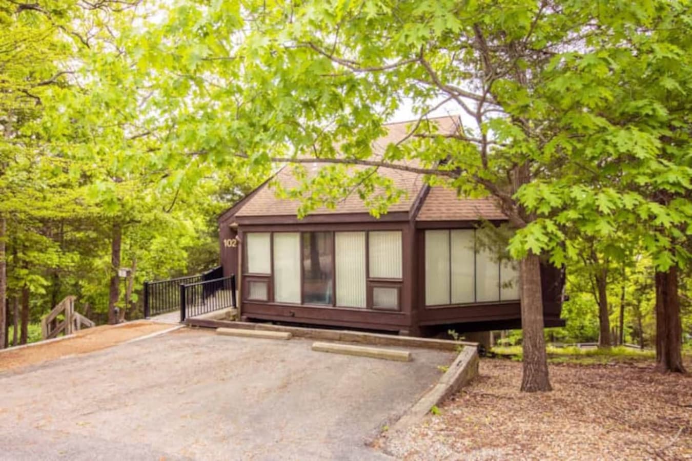 "Discover the unique charm of Treeloft Villa 102, beautifully nestled among the trees in the heart of Treetop Village."