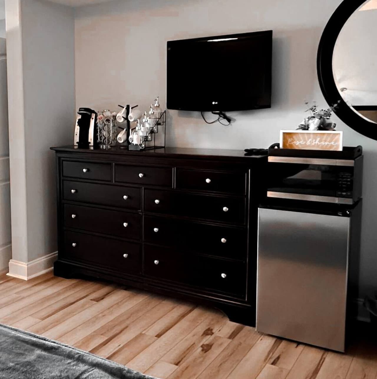 Enjoy all the comforts of home with a flat-screen TV, mini fridge, microwave, and your own in-room coffee station.