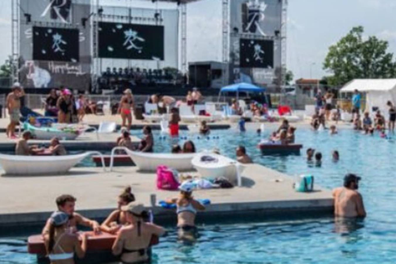 Lounge poolside, grill out, and catch live music—all part of the unforgettable experience at Lake of the Ozarks’ largest pool.