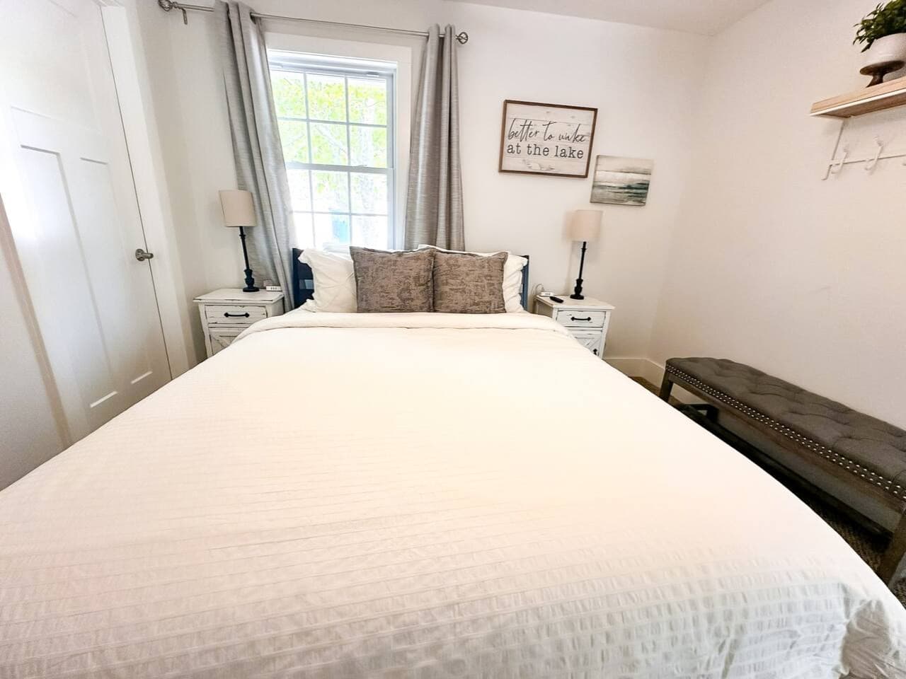 Queen bed