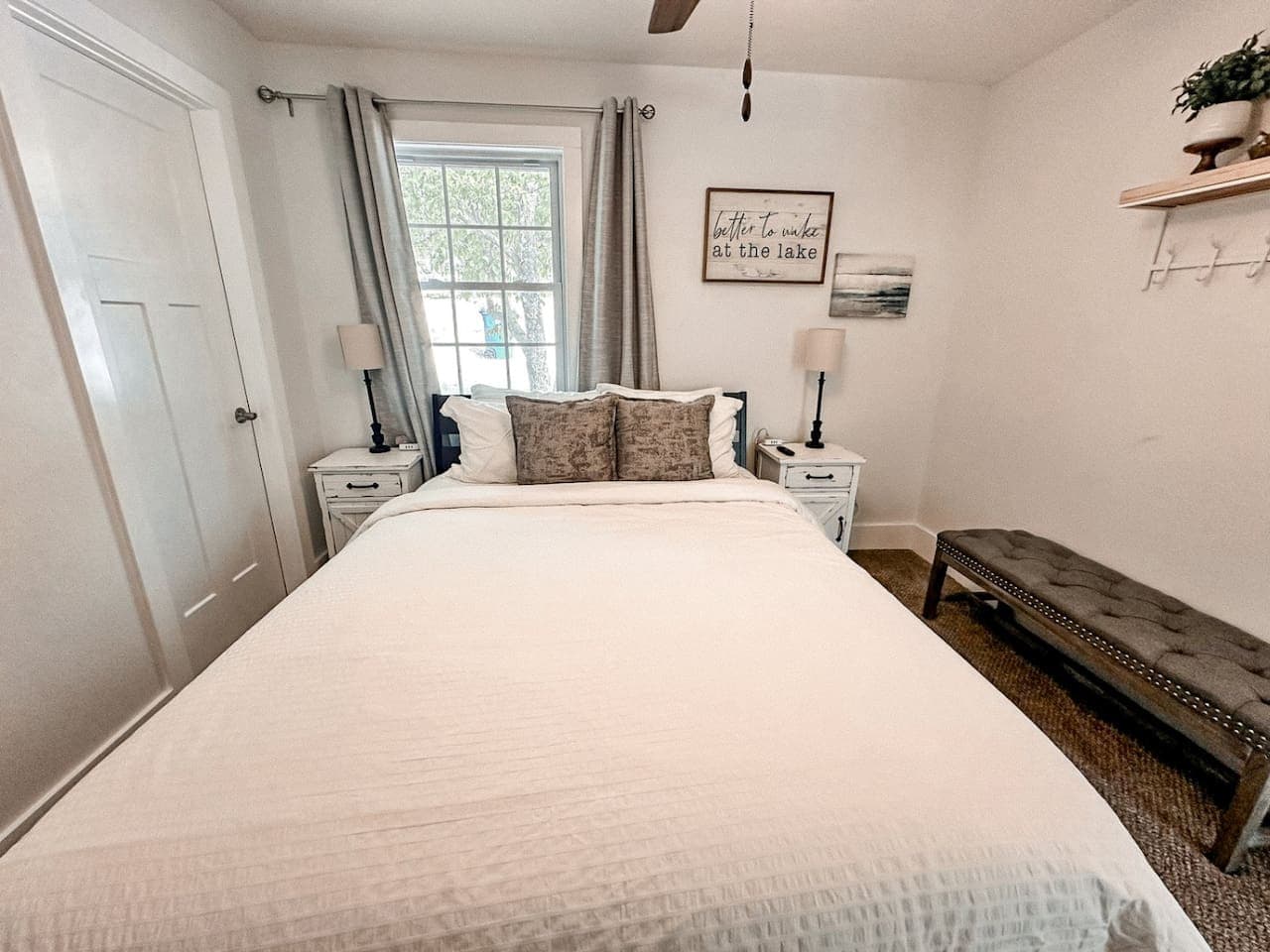 Queen Bedroom main floor