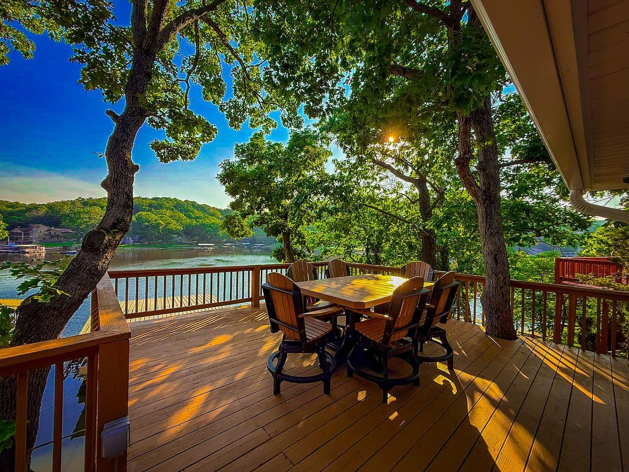 “Enjoy coffee, cocktails, and conversation on the upper deck—exclusively at Patriotic Shores by Lakecation Vacations.
