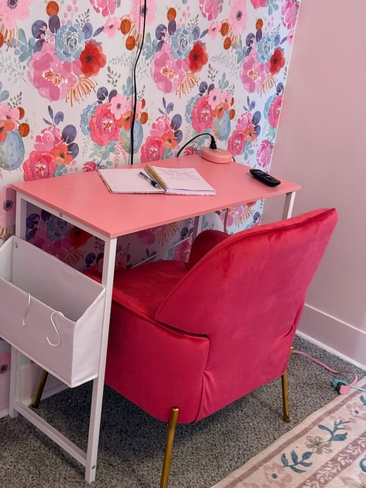 Work in style at this chic pink-themed Airbnb desk setup with comfy seating and fast WiFi—perfect for remote workers, business travelers, and extended stays near dining & attractions.