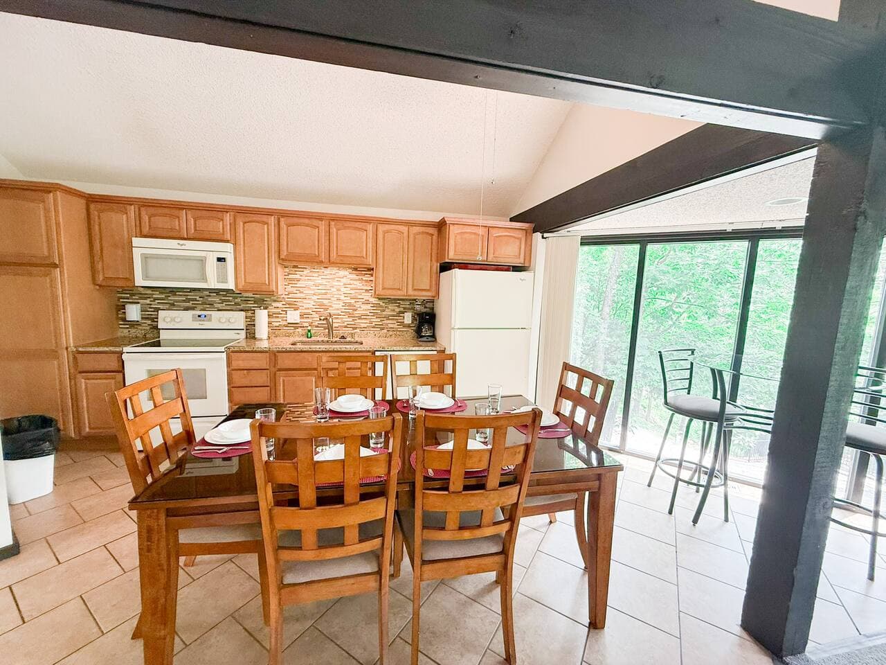 Comfort meets function—seating for the whole crew in this thoughtfully designed dining nook.