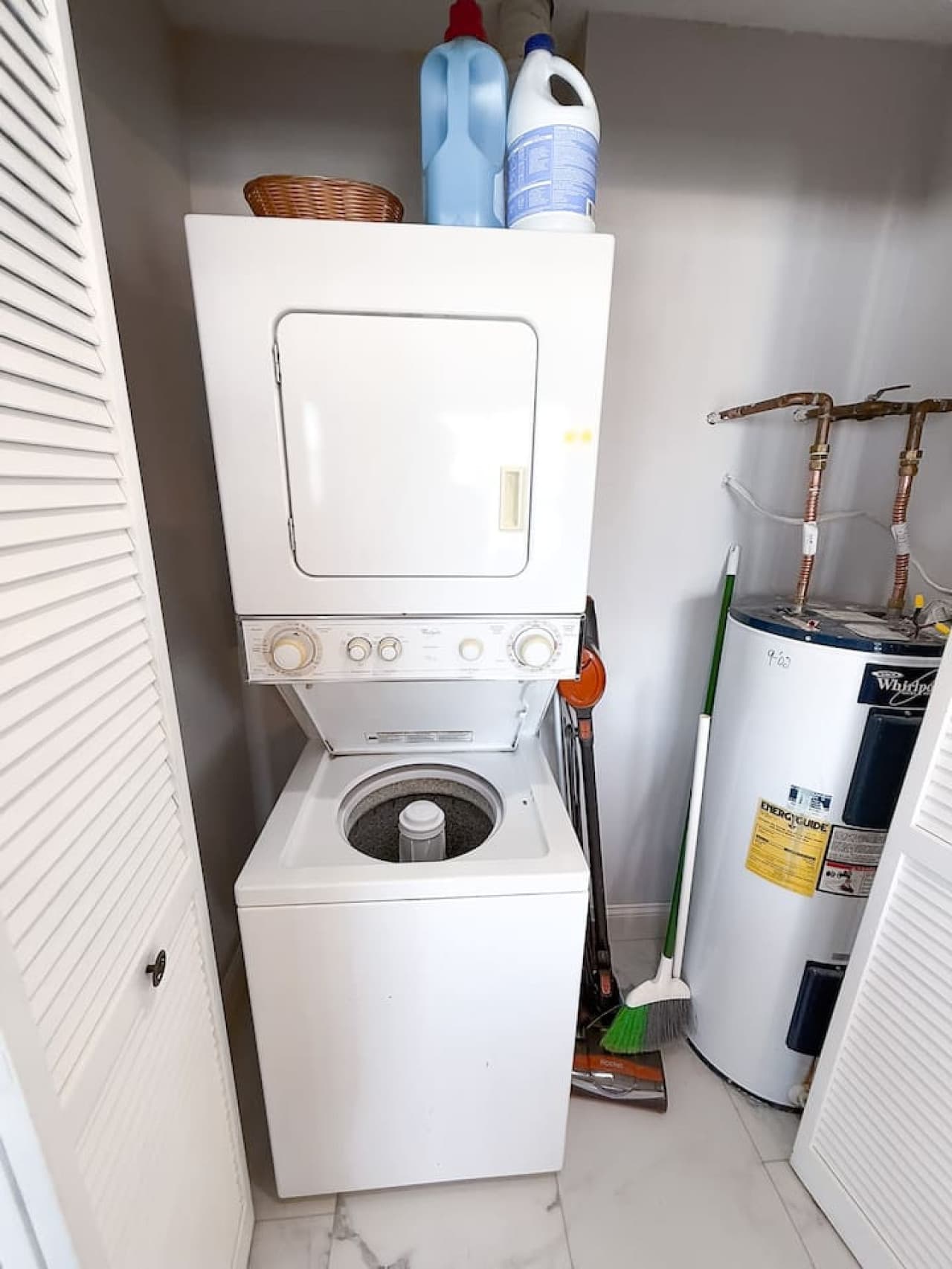Pack light—washer/dryer included for extended stays.