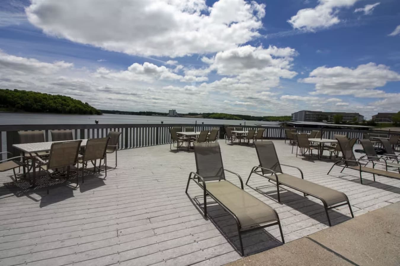 This large deck offers ample seating for soaking in the beautiful Lake Ozark scenery.