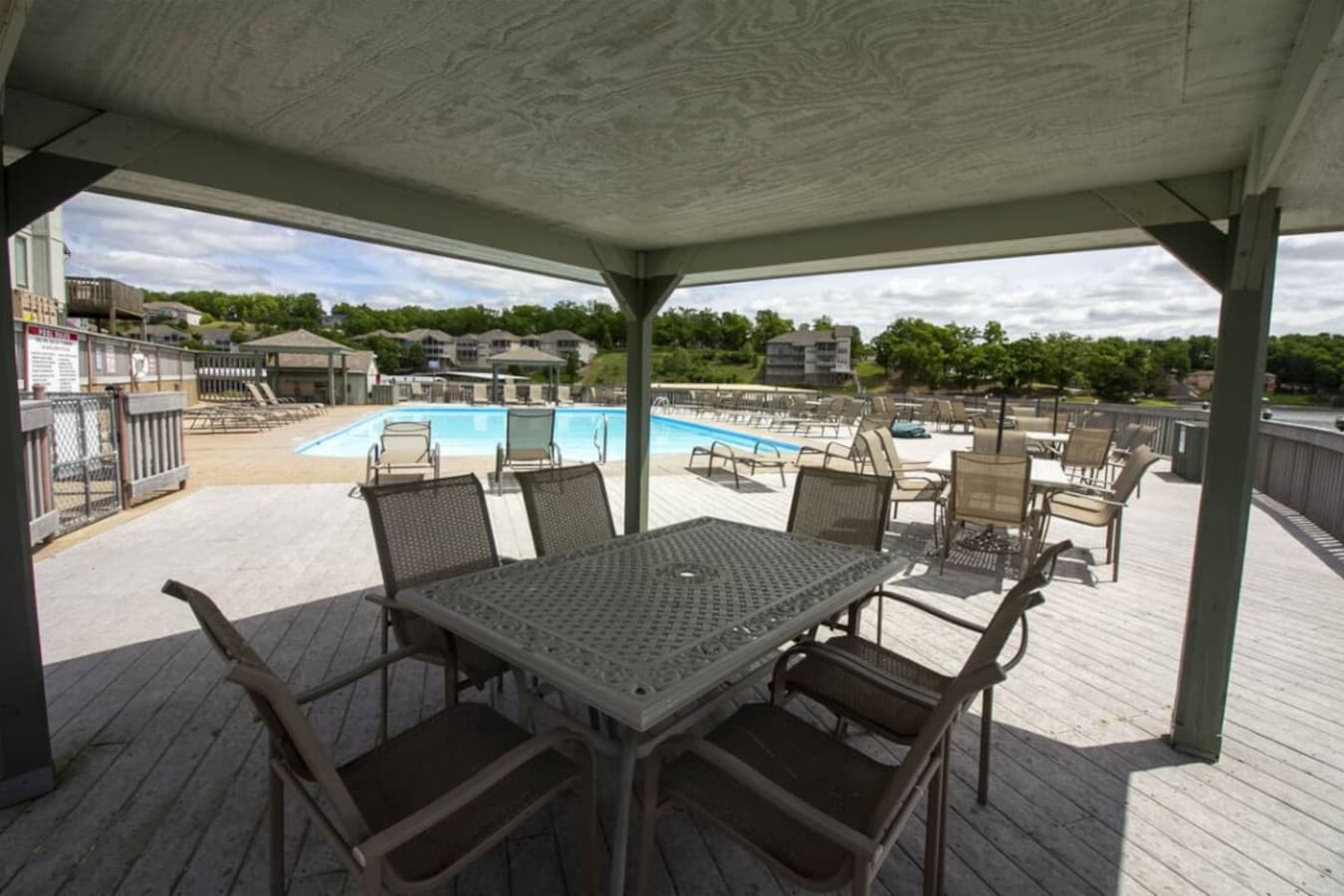 Sun, water, and seating made for ultimate outdoor relaxation and good vibes.