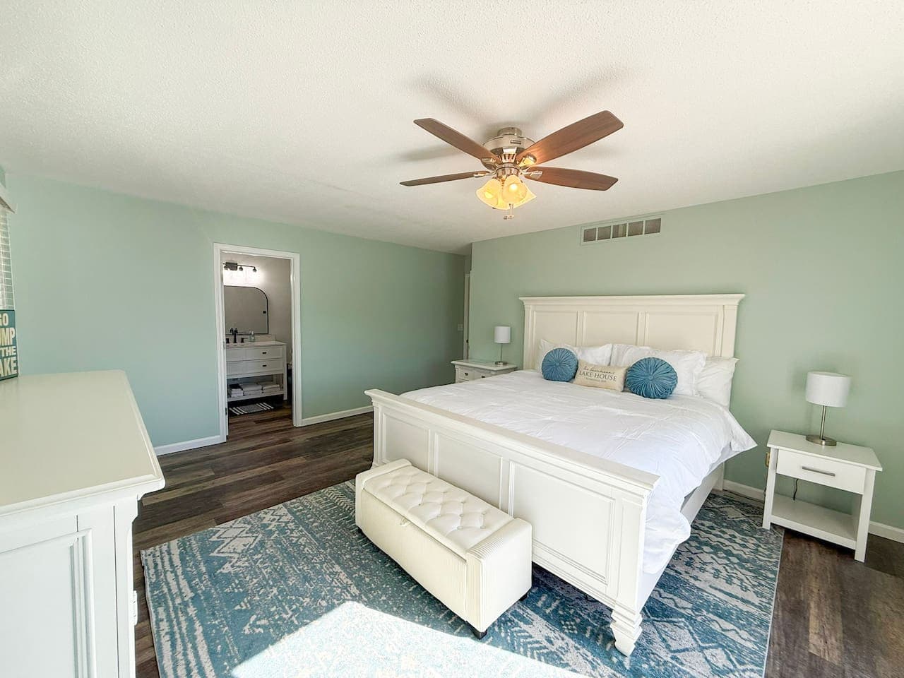 Master suite with ensuite bathroom.