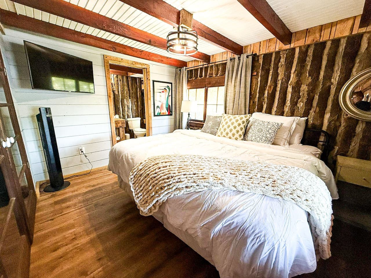 Rest easy at Birdies Lodge—where cozy beds and peaceful vibes welcome you after every lake day