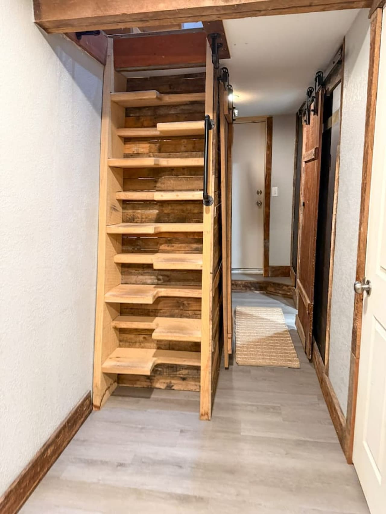 A private bunk room tucked just off the hall—perfect for kids or extra guests.