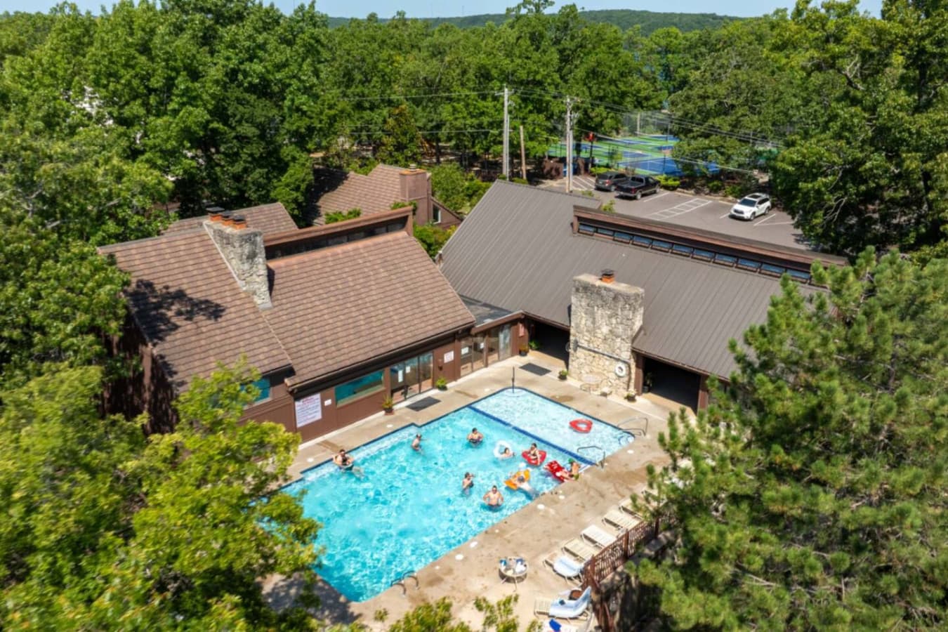 Dive into fun at The Knolls' outdoor pool! Perfect for cooling off during your Lake of the Ozarks getaway at Knoll Worries.