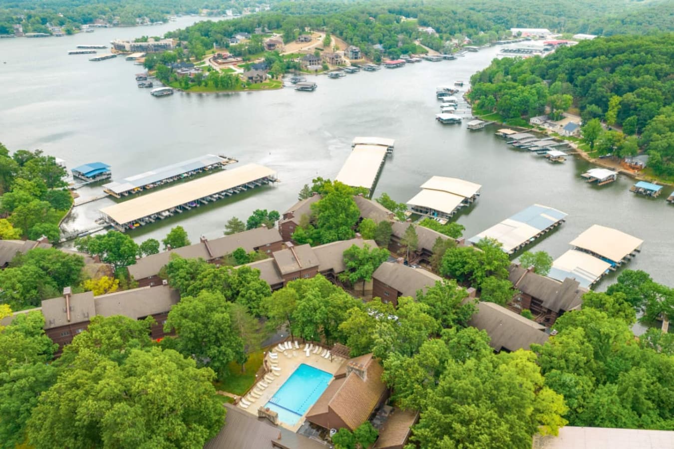 This aerial view highlights your incredible access to the Lake of the Ozarks. At Knoll Worries, you're steps away from boating, fishing, and endless water adventures.