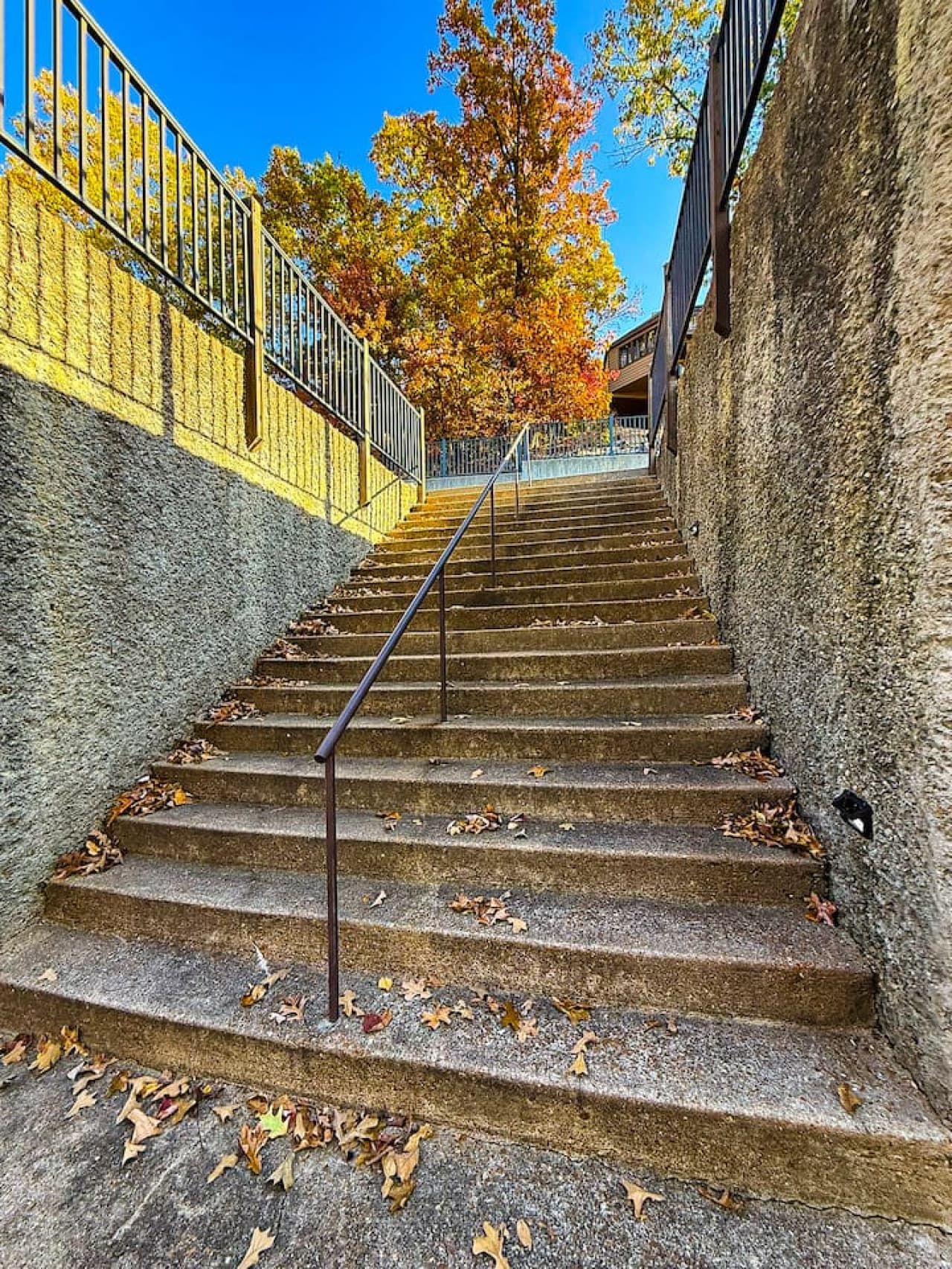 Easy outdoor access with steps leading to amenities.