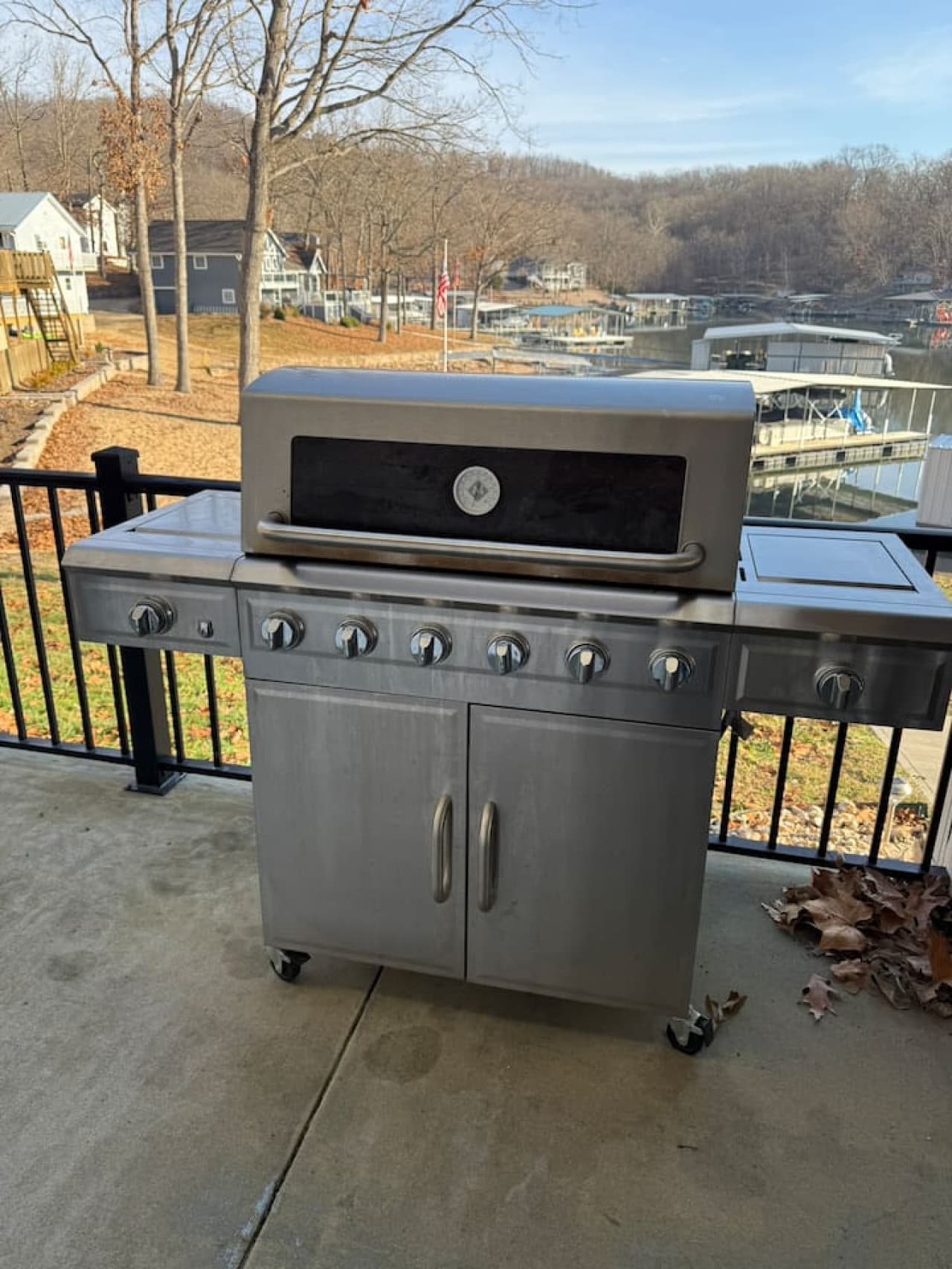 Fire up the outdoor grill with scenic lake views, perfect for cookouts and sunset dinners.